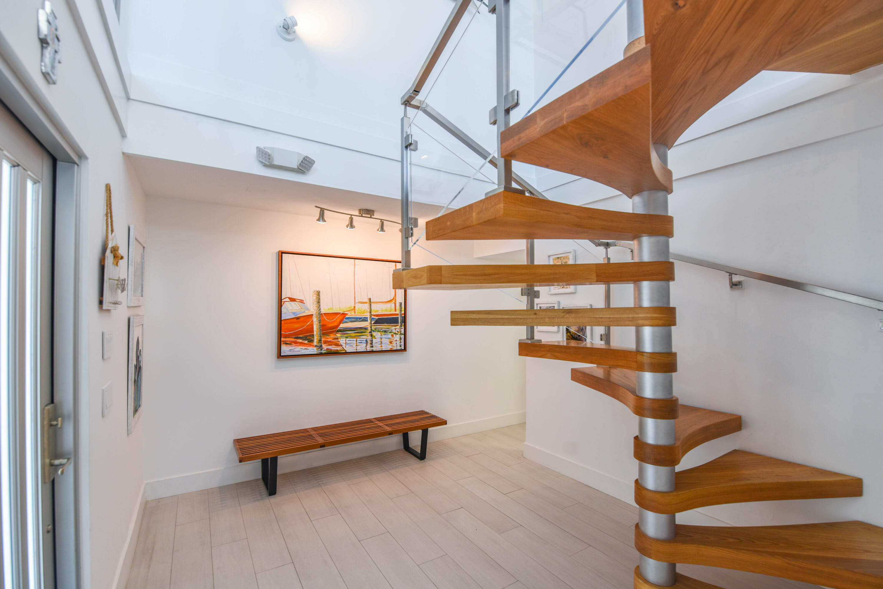 100 1st Street