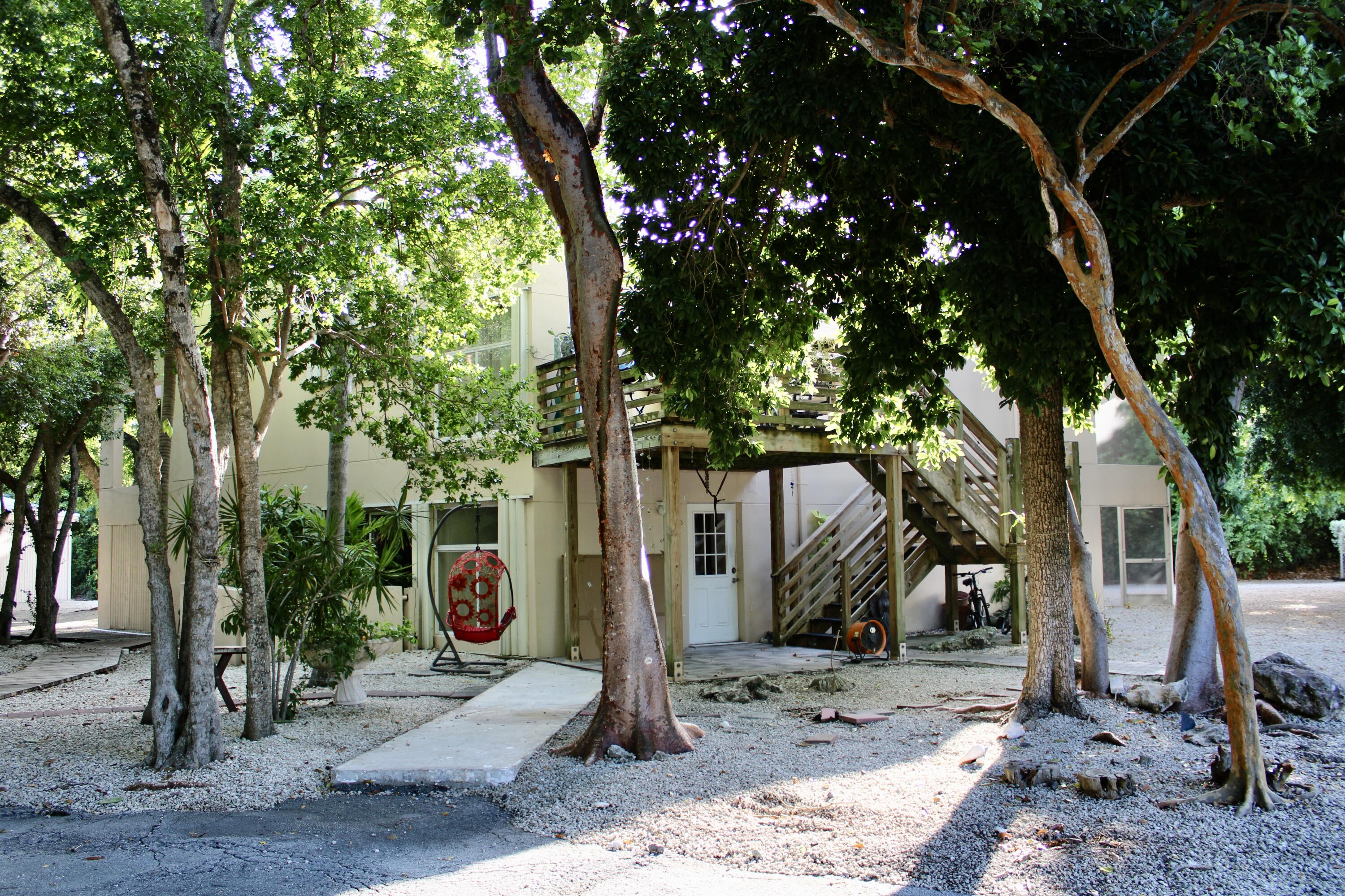 80450 Overseas Highway 107