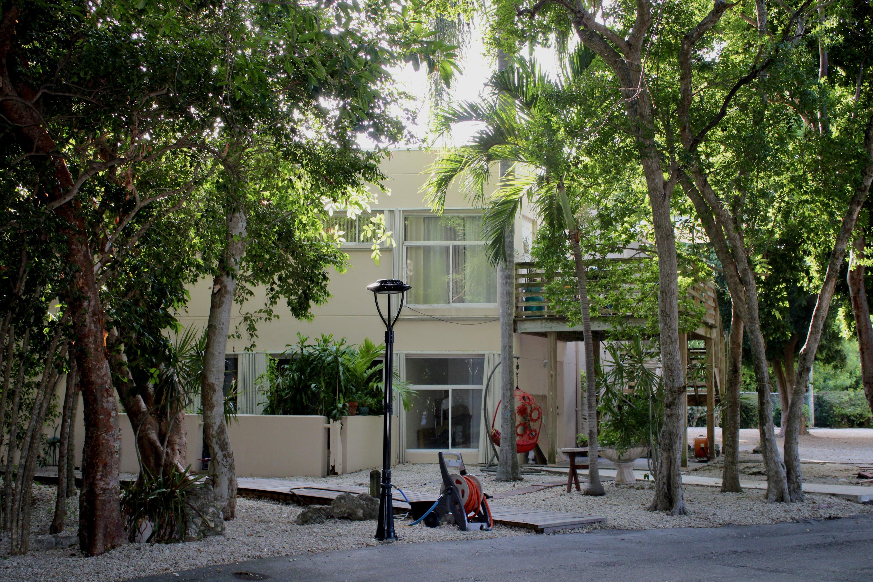 80450 Overseas Highway 107