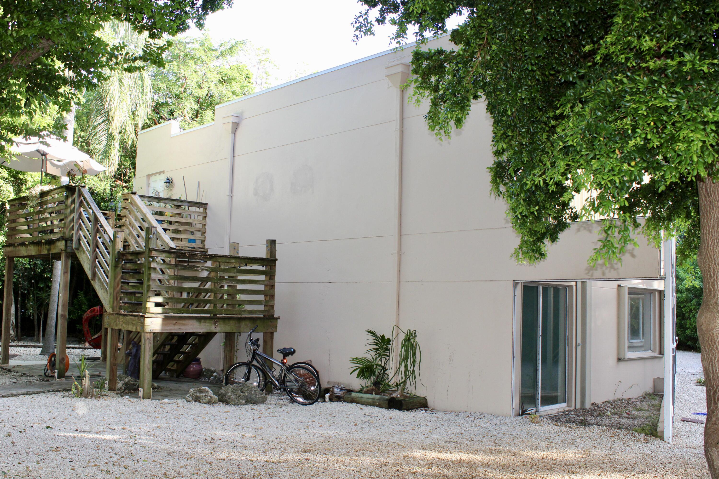80450 Overseas Highway 107