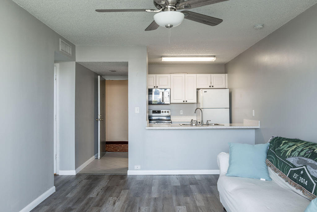 3312 Northside Drive 413
