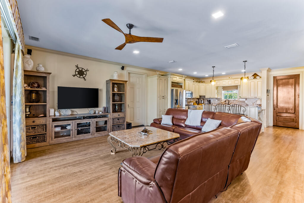 3 Ibis Lane