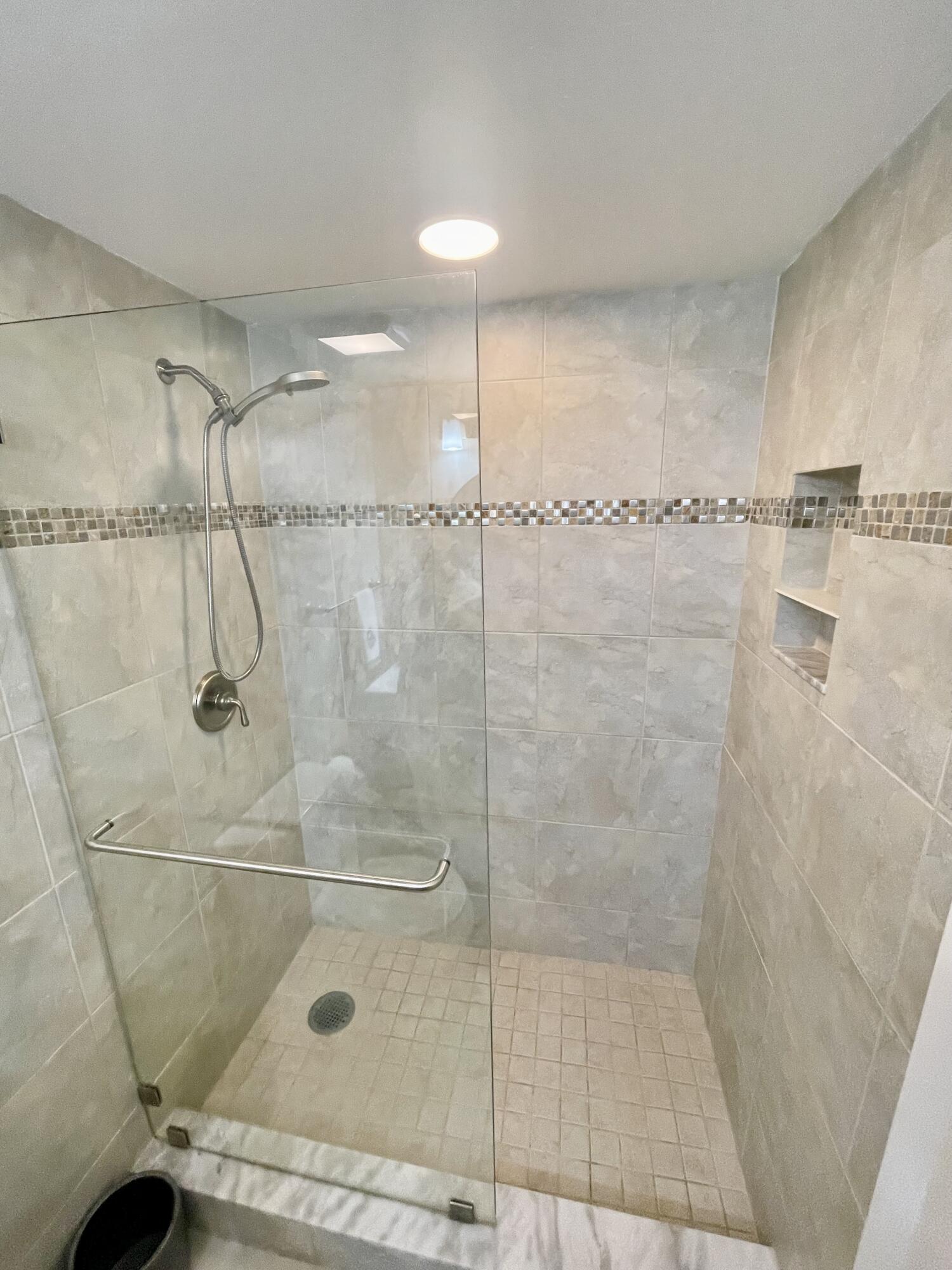 755 W Ocean Drive 8
