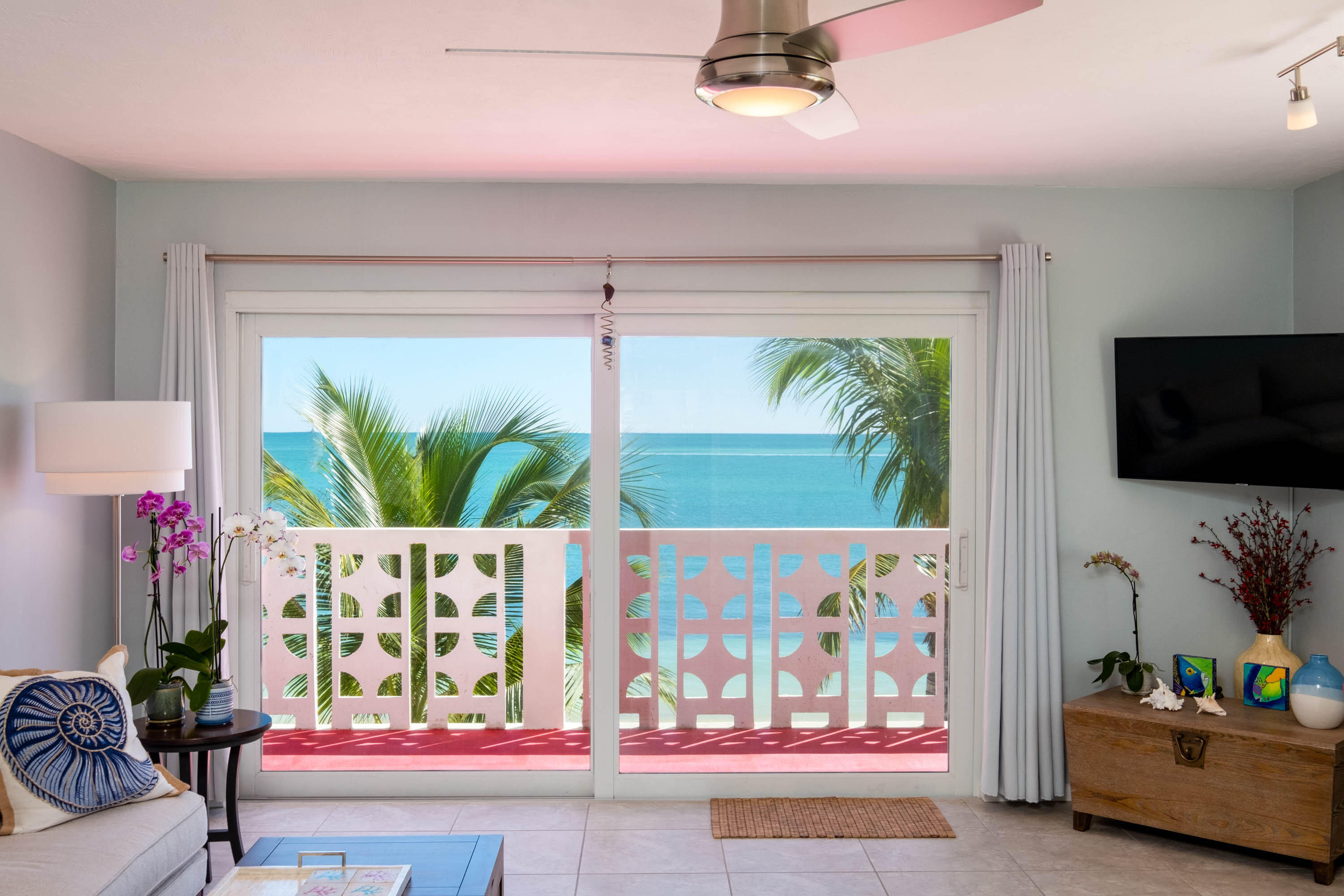 755 W Ocean Drive 8