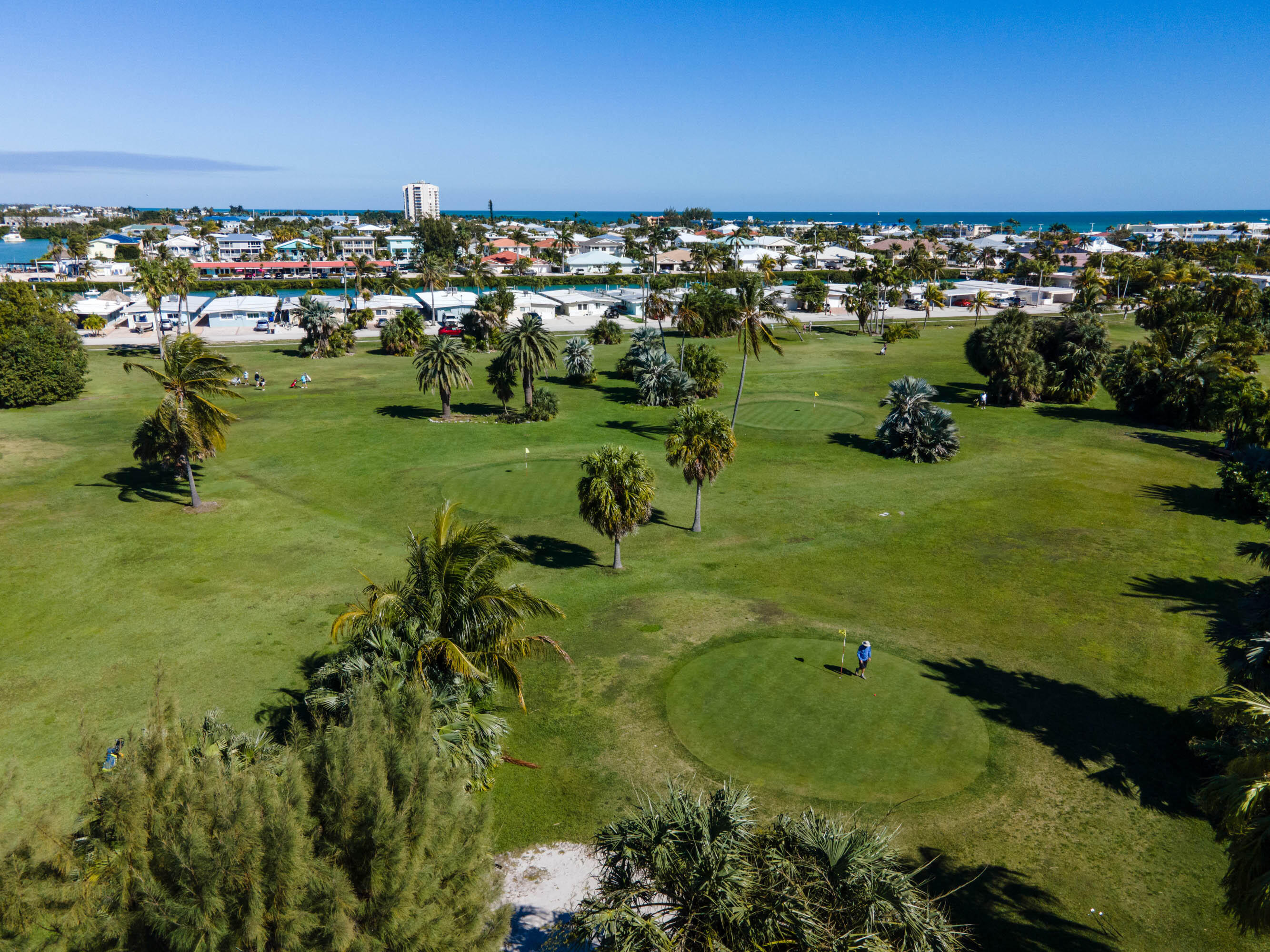 755 W Ocean Drive 8