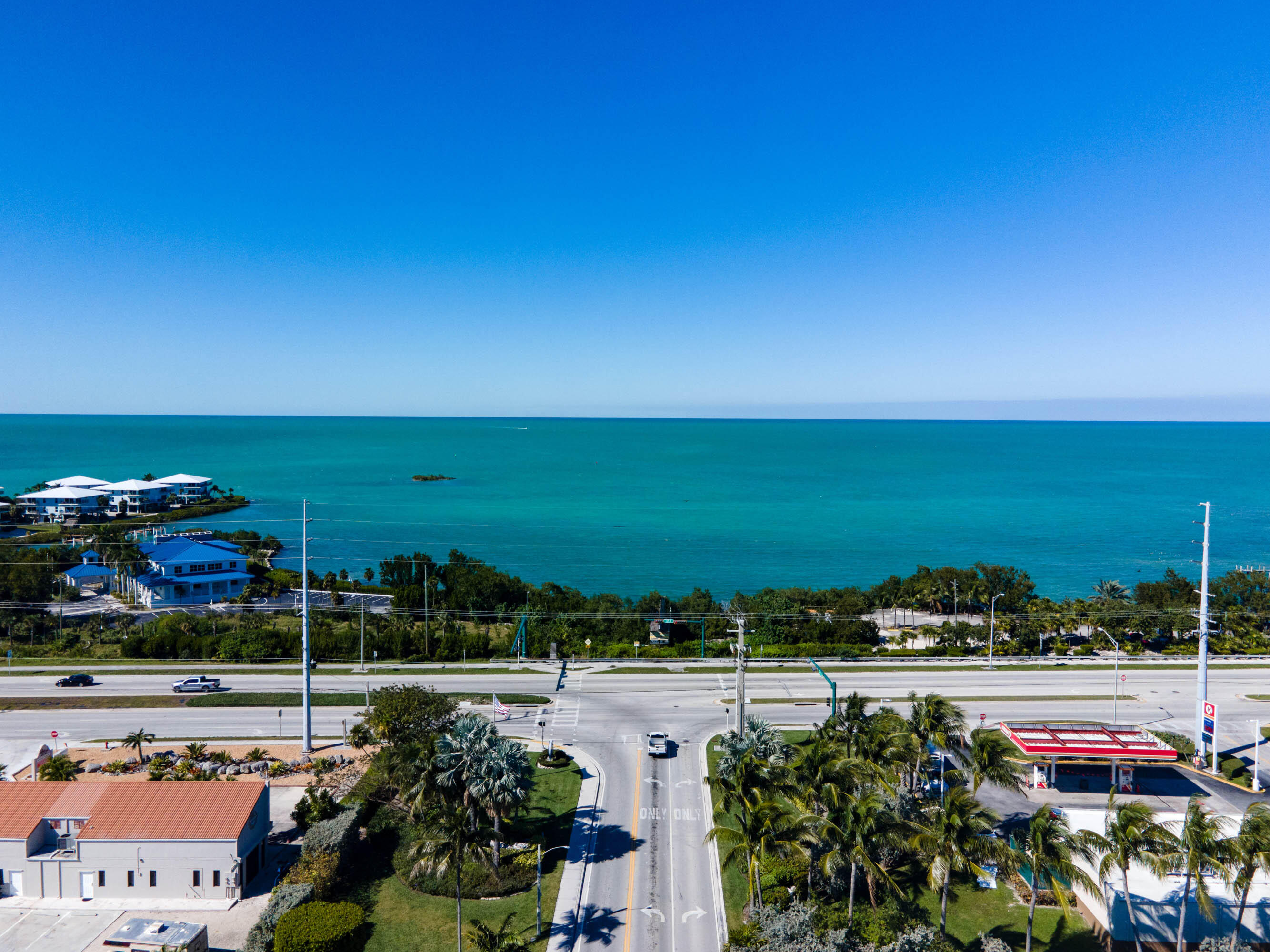 755 W Ocean Drive 8