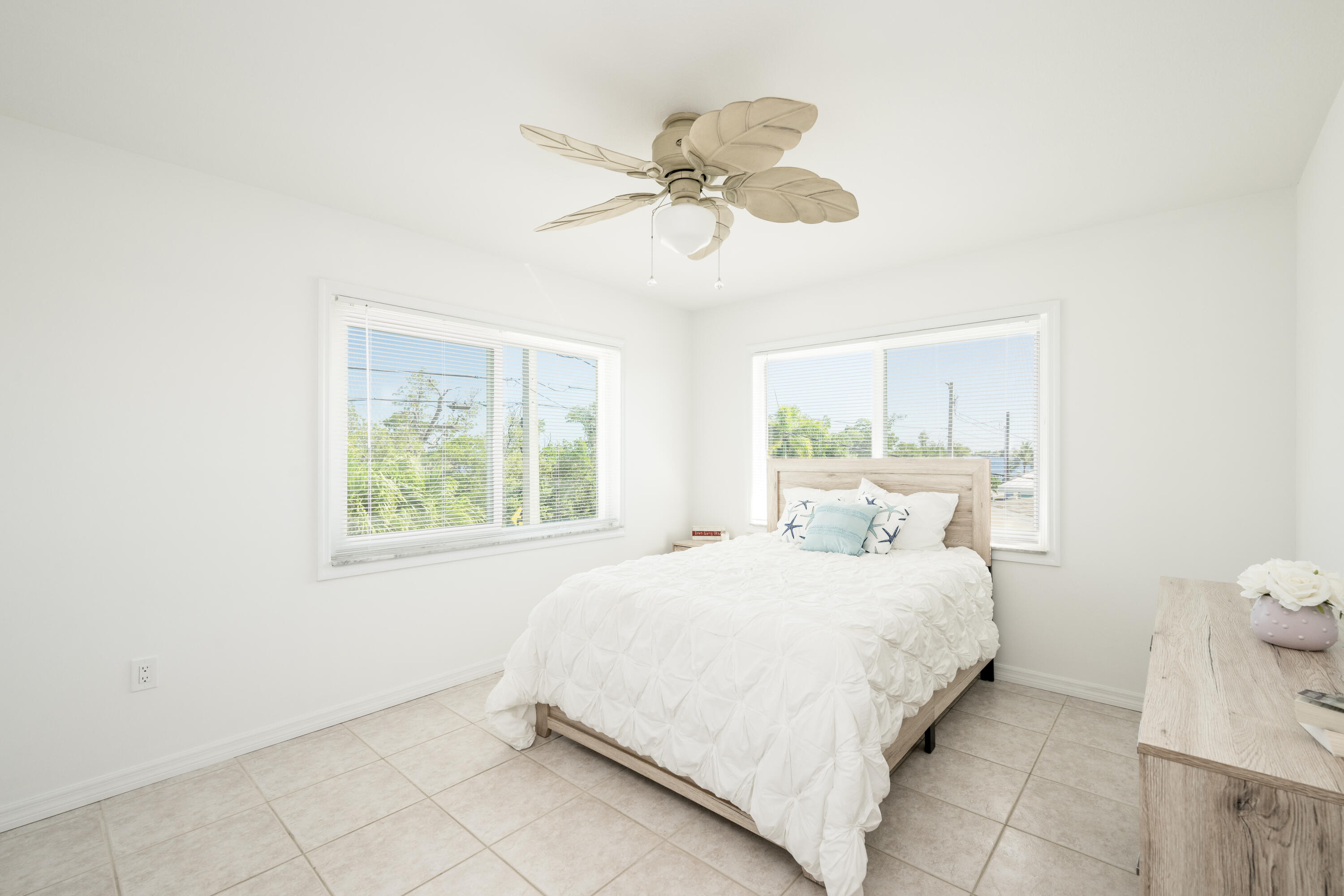 1824 Sunrise Drive