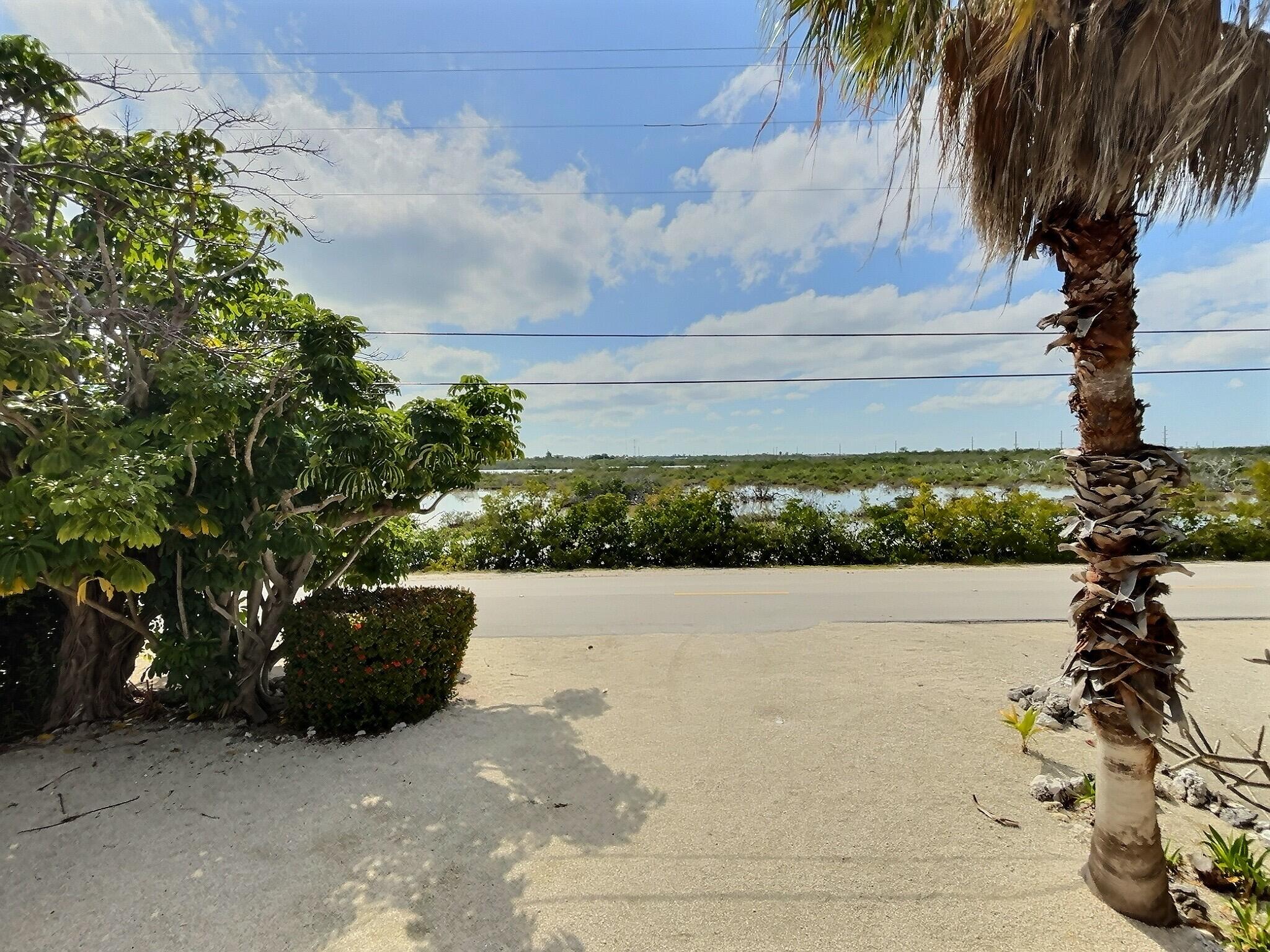 283 Pirates Road