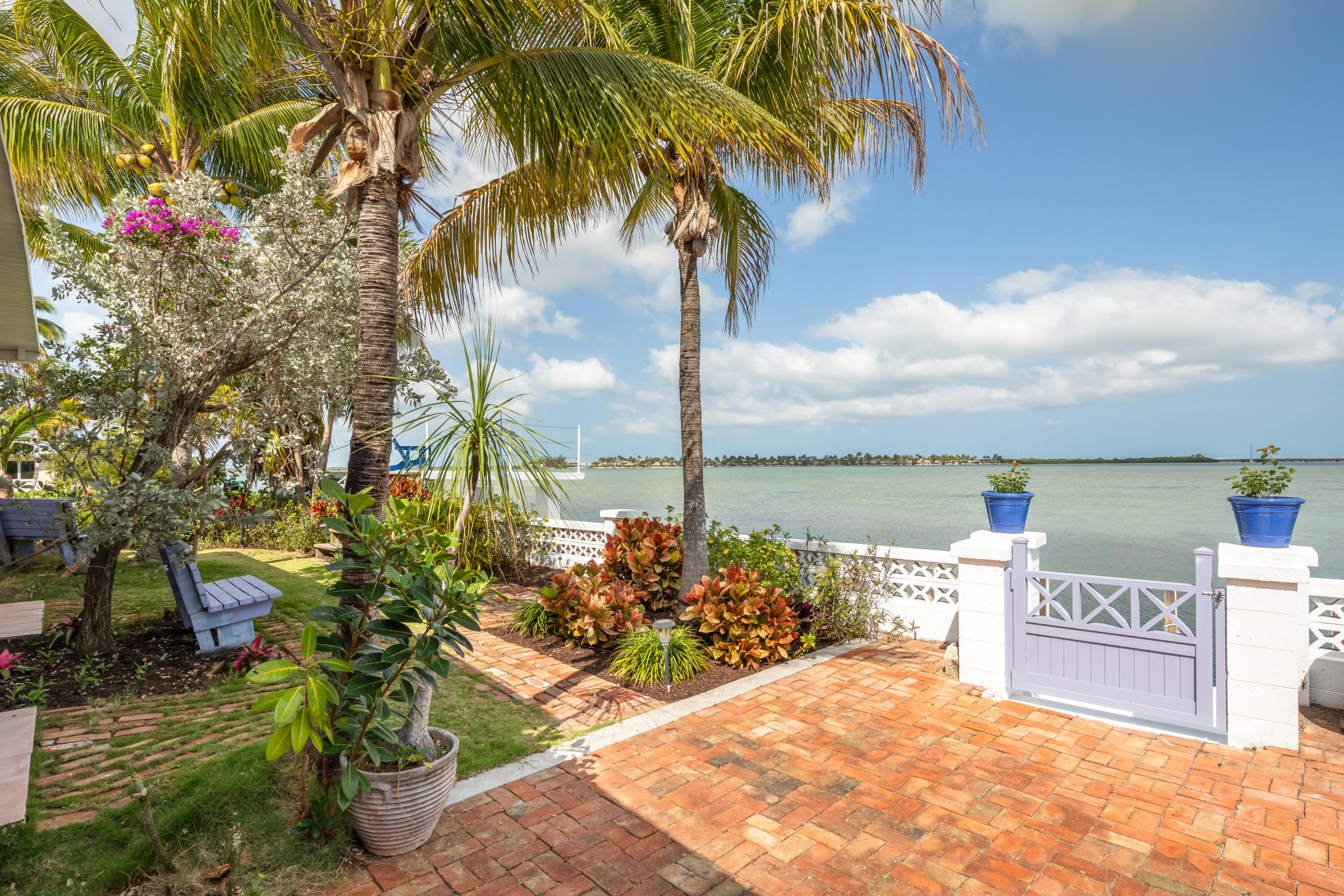 92 Bay Drive