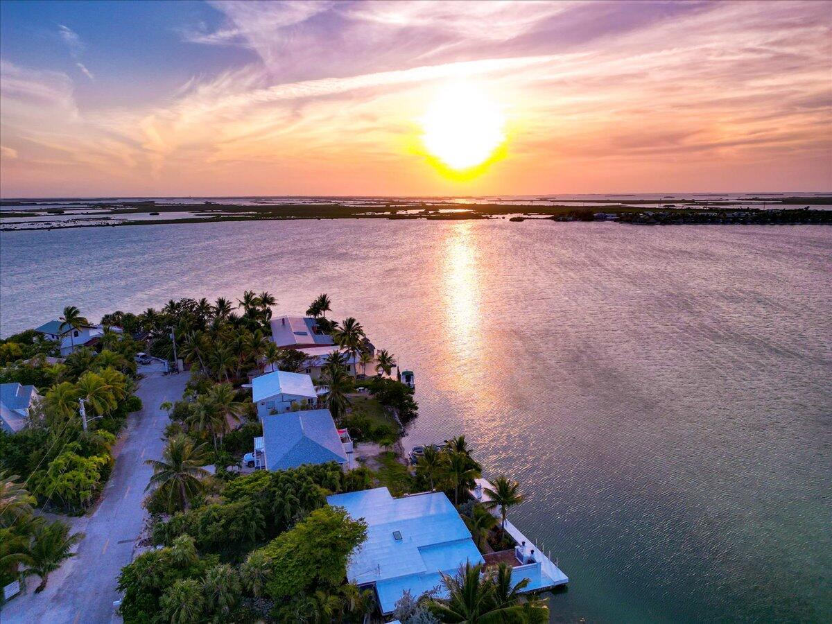 92 Bay Drive