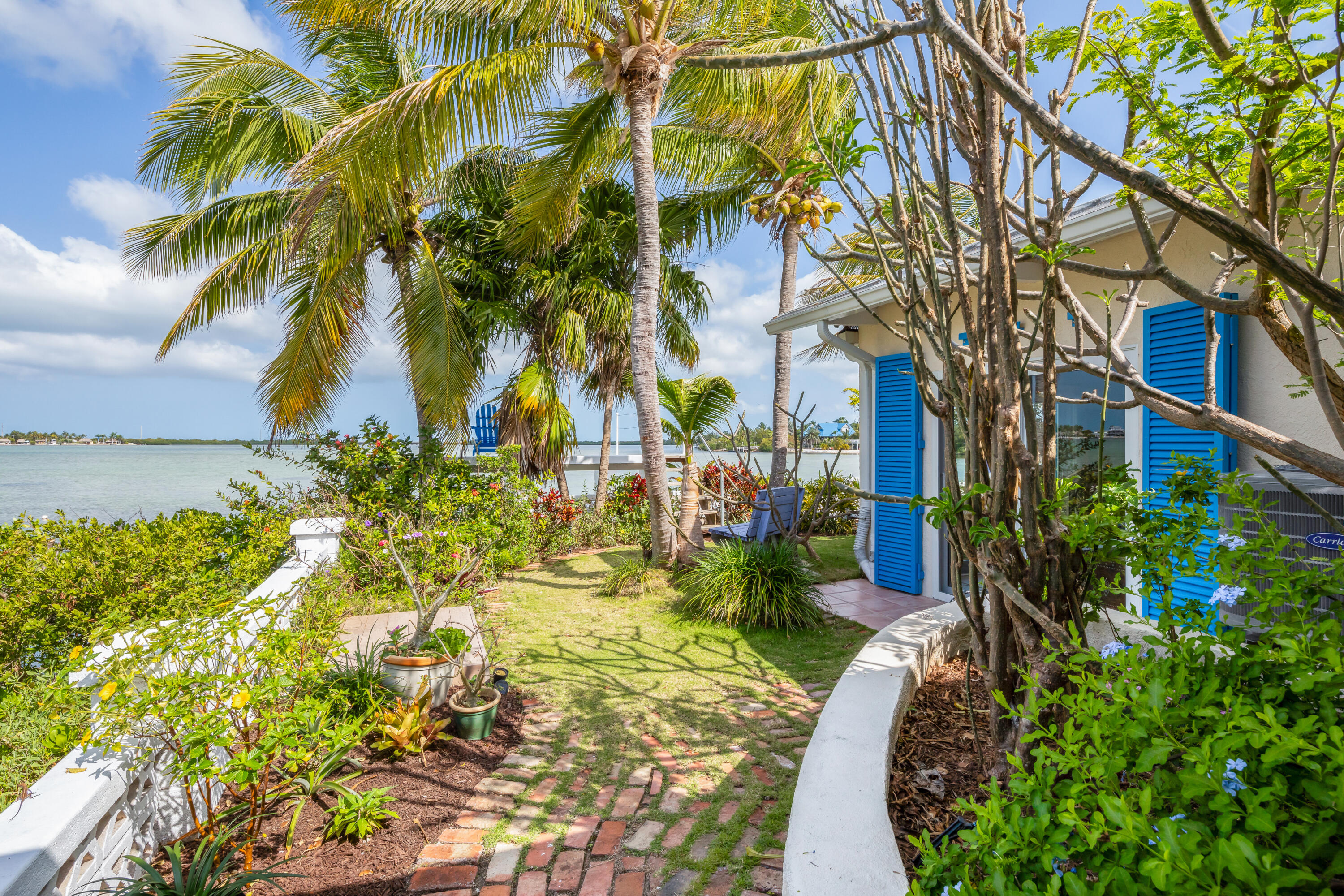 92 Bay Drive