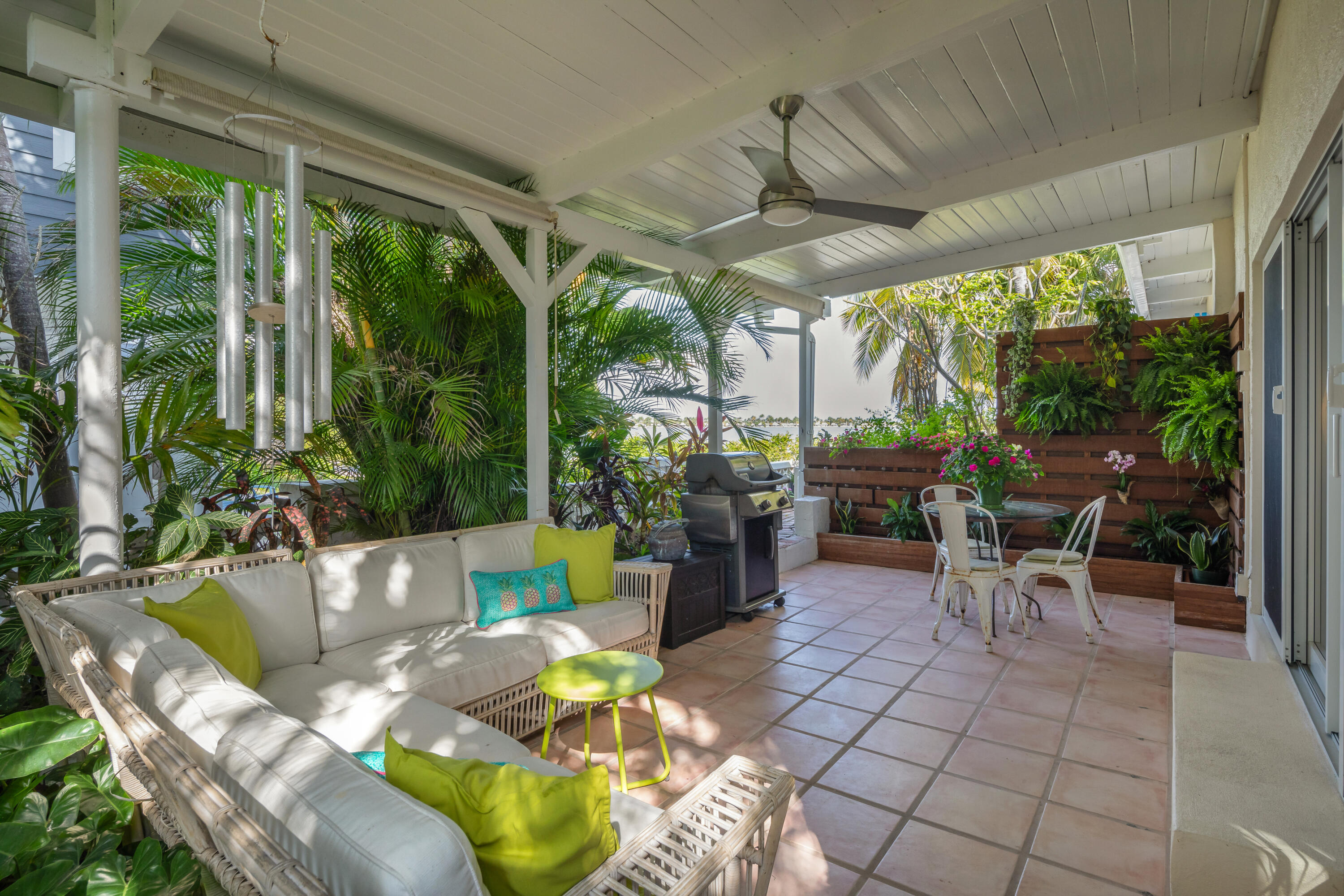 92 Bay Drive