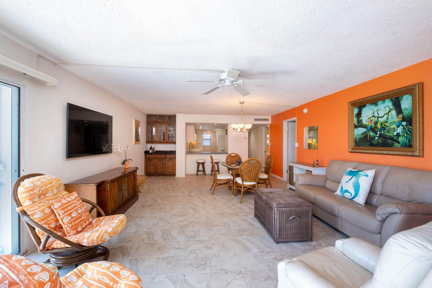 201 E Ocean Drive 209