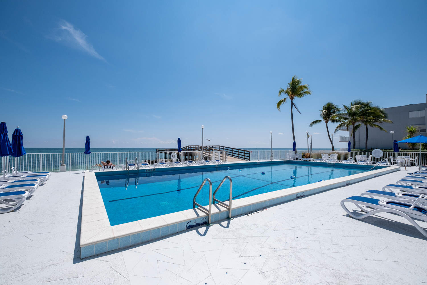 201 E Ocean Drive 209