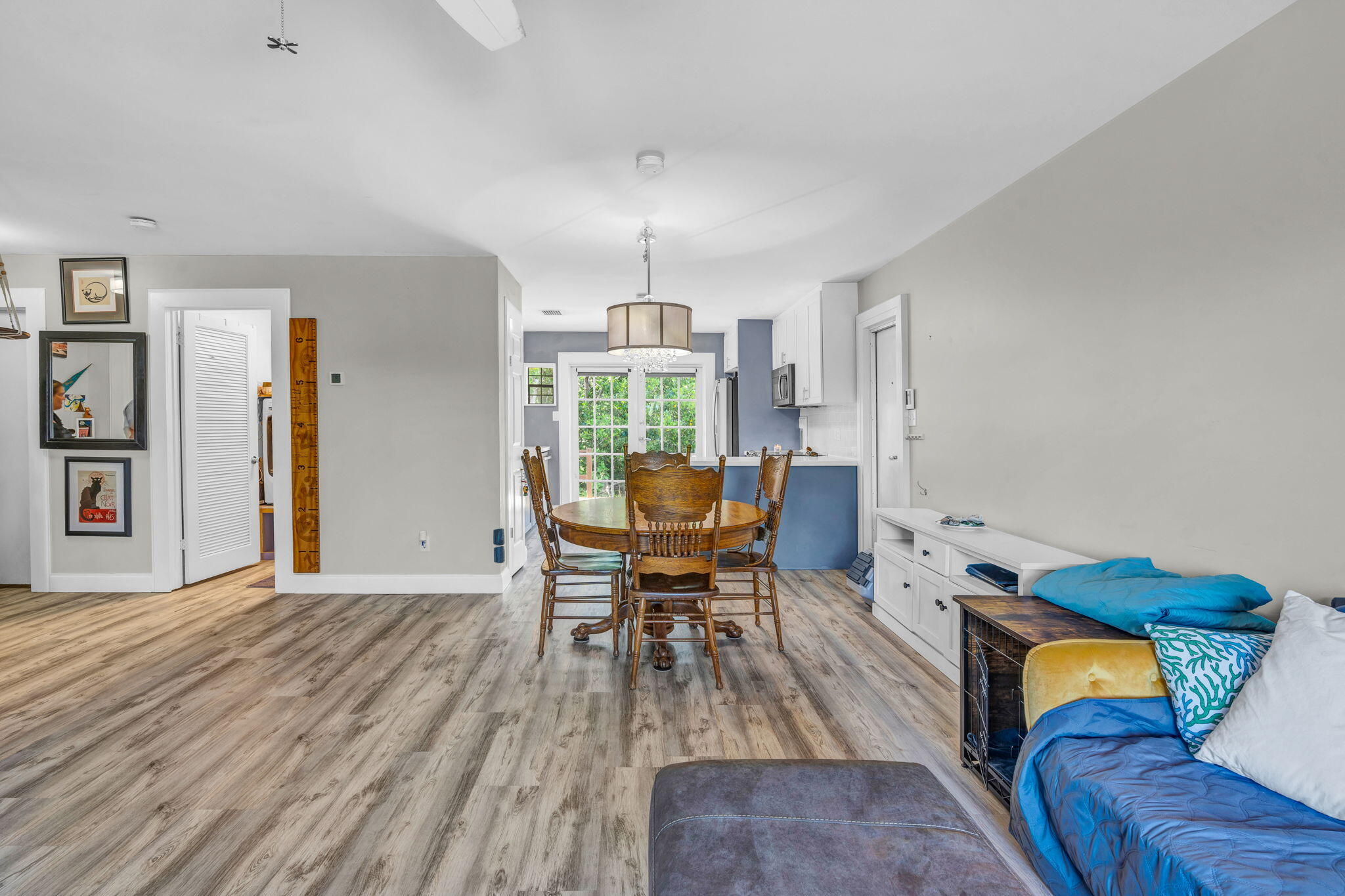 2807 Venetian Drive