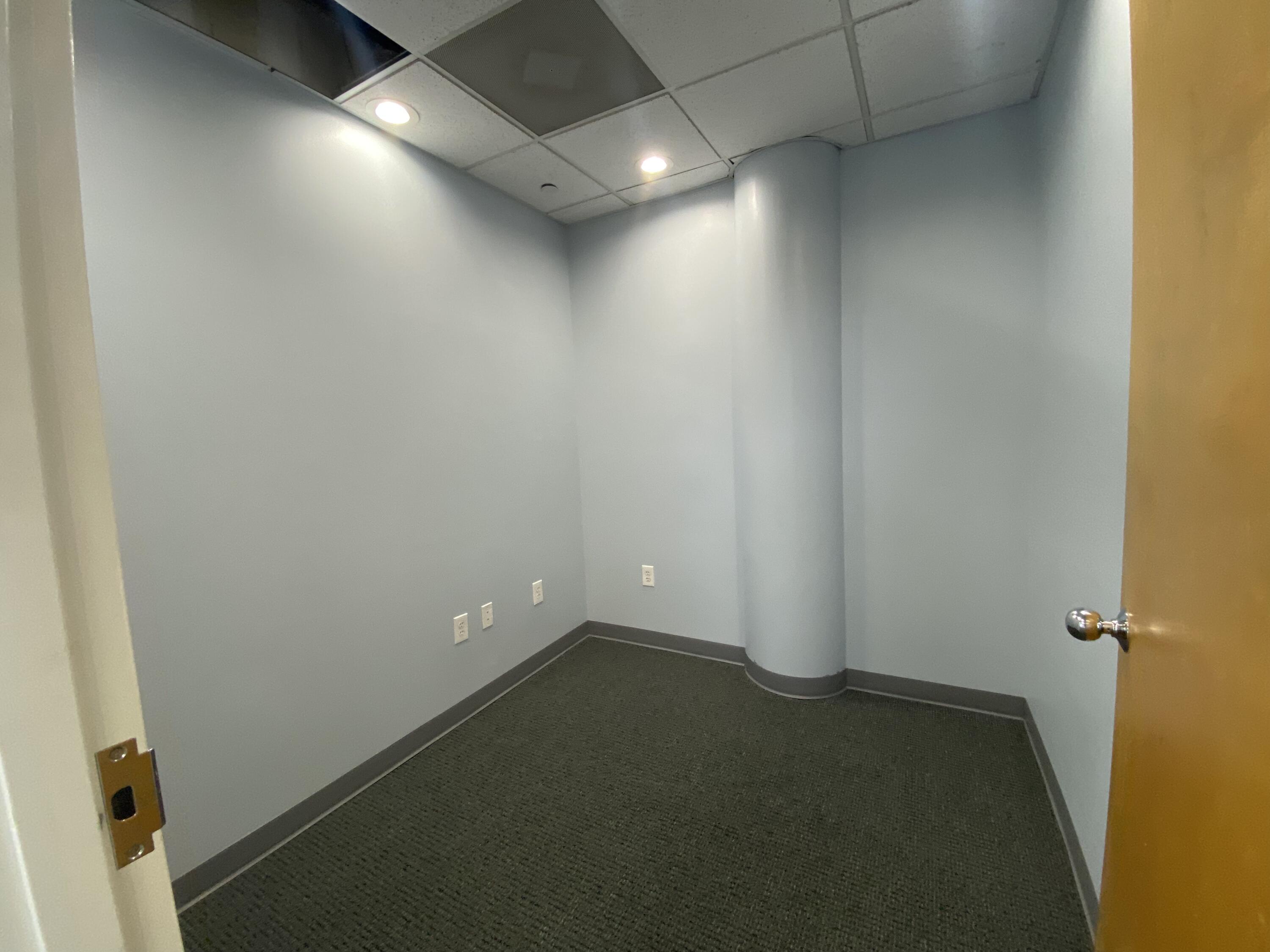 1010 Kennedy Drive 307