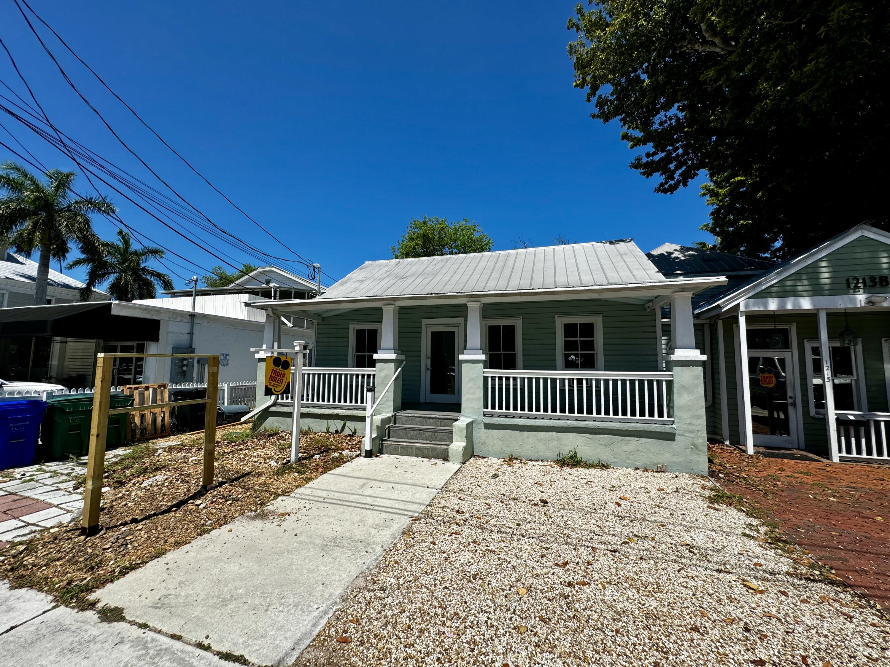 1213 Truman Avenue A