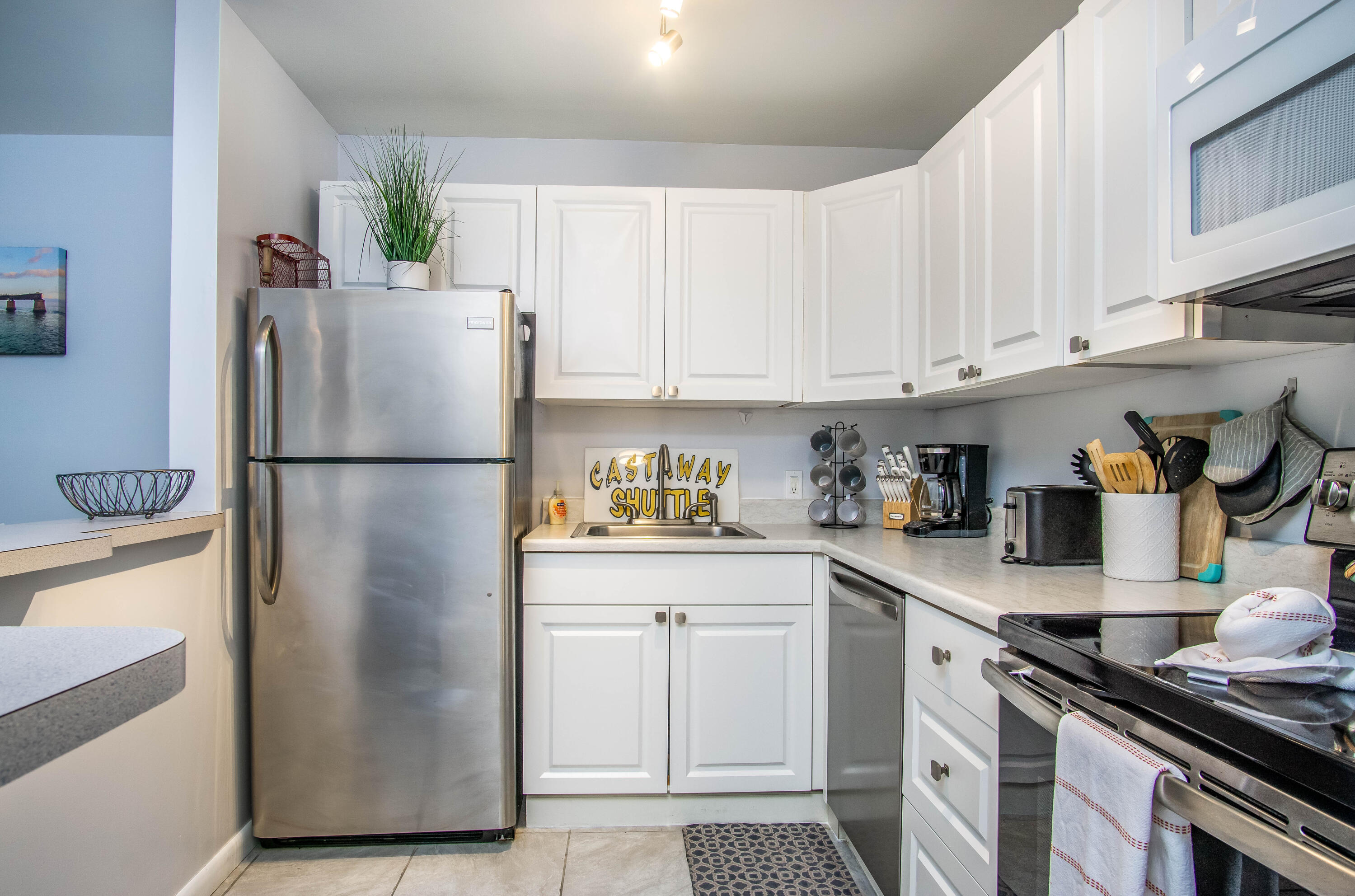 107 Avenue D 212