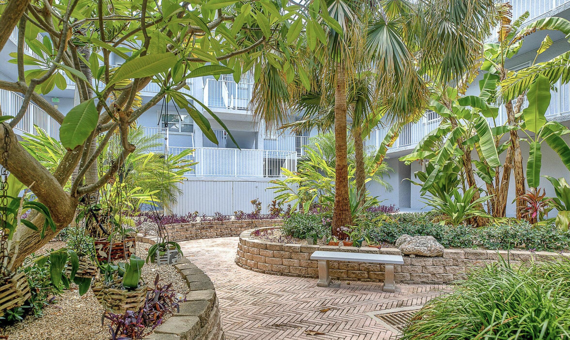 201 E Ocean Drive 104