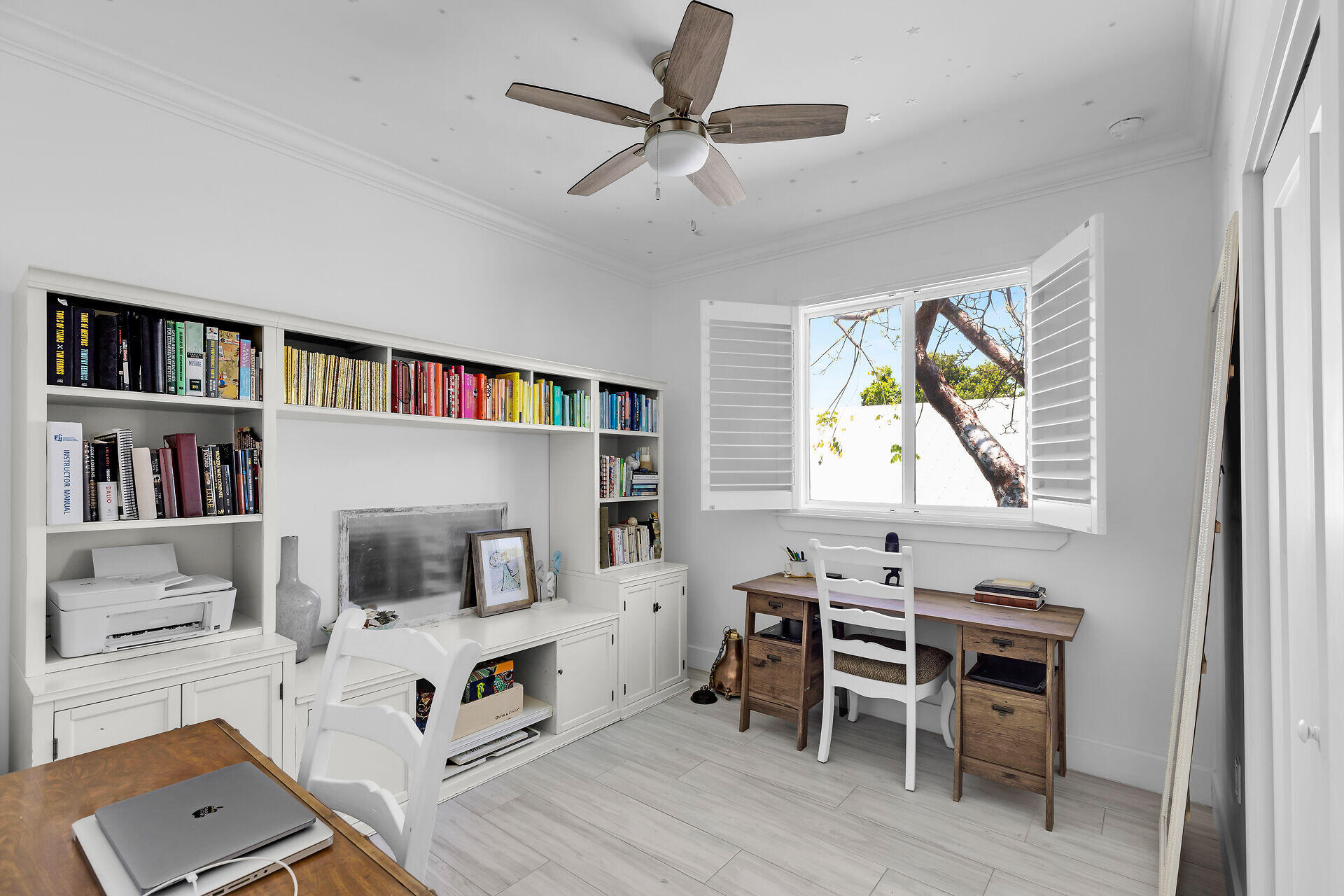266 Bougainvillea Street