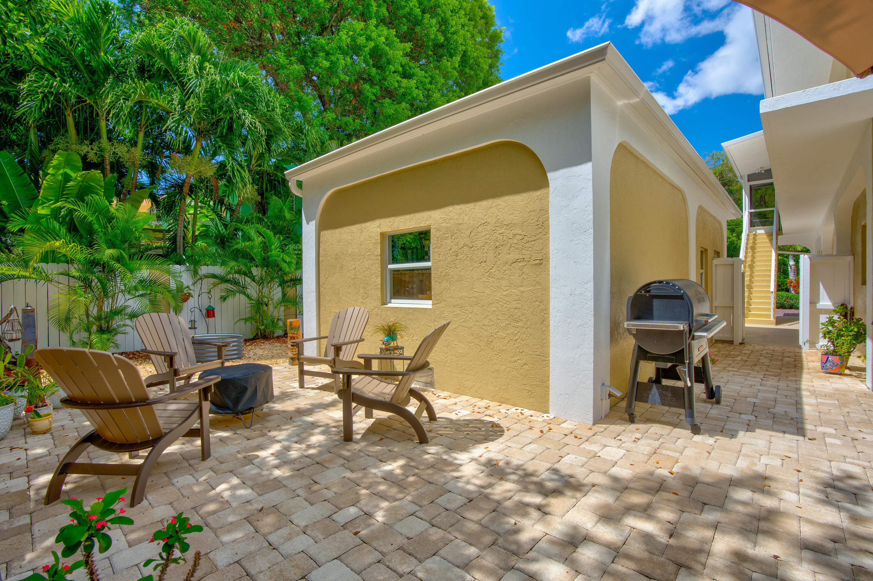 250 Key Honey Lane