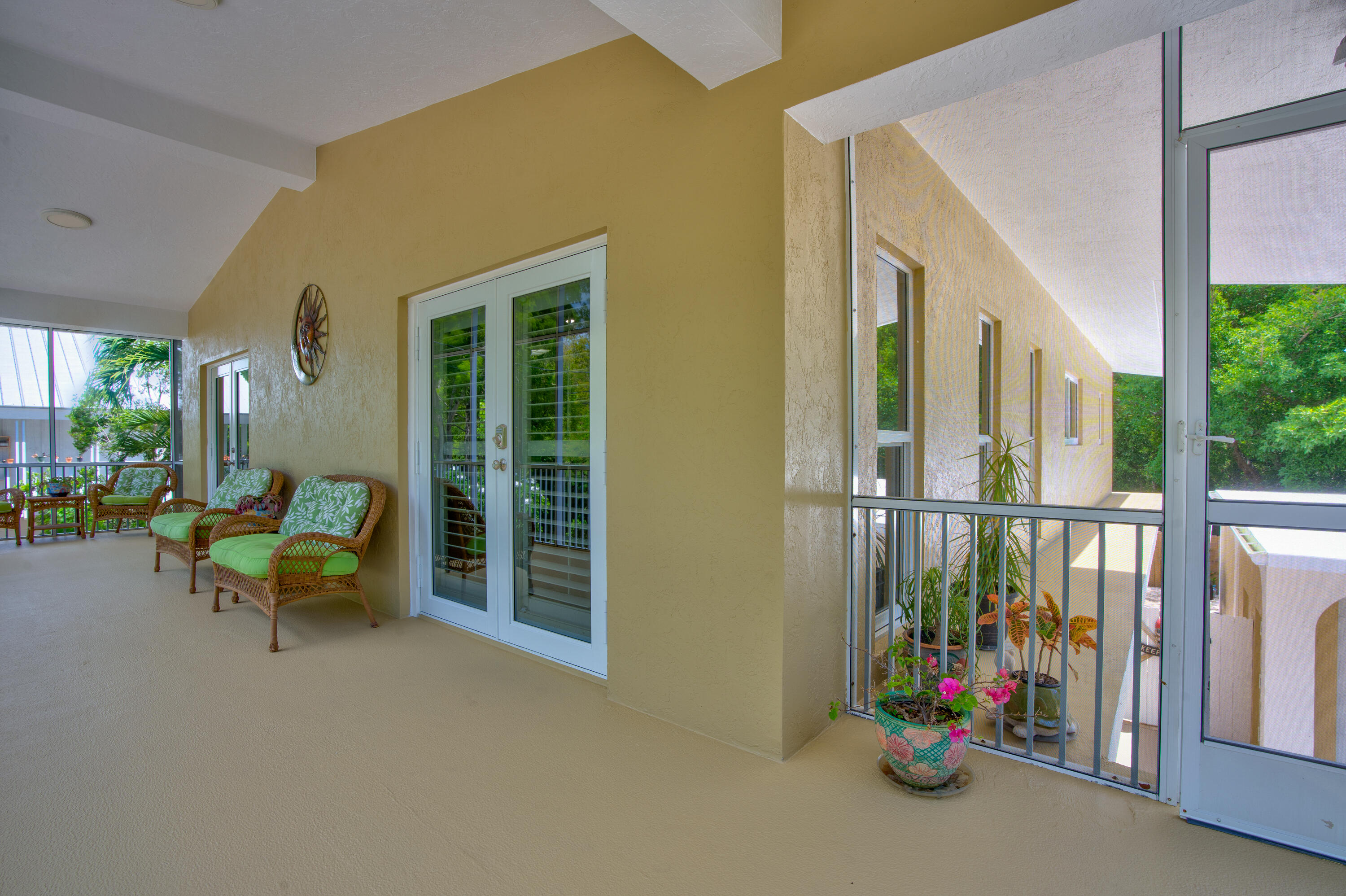 250 Key Honey Lane