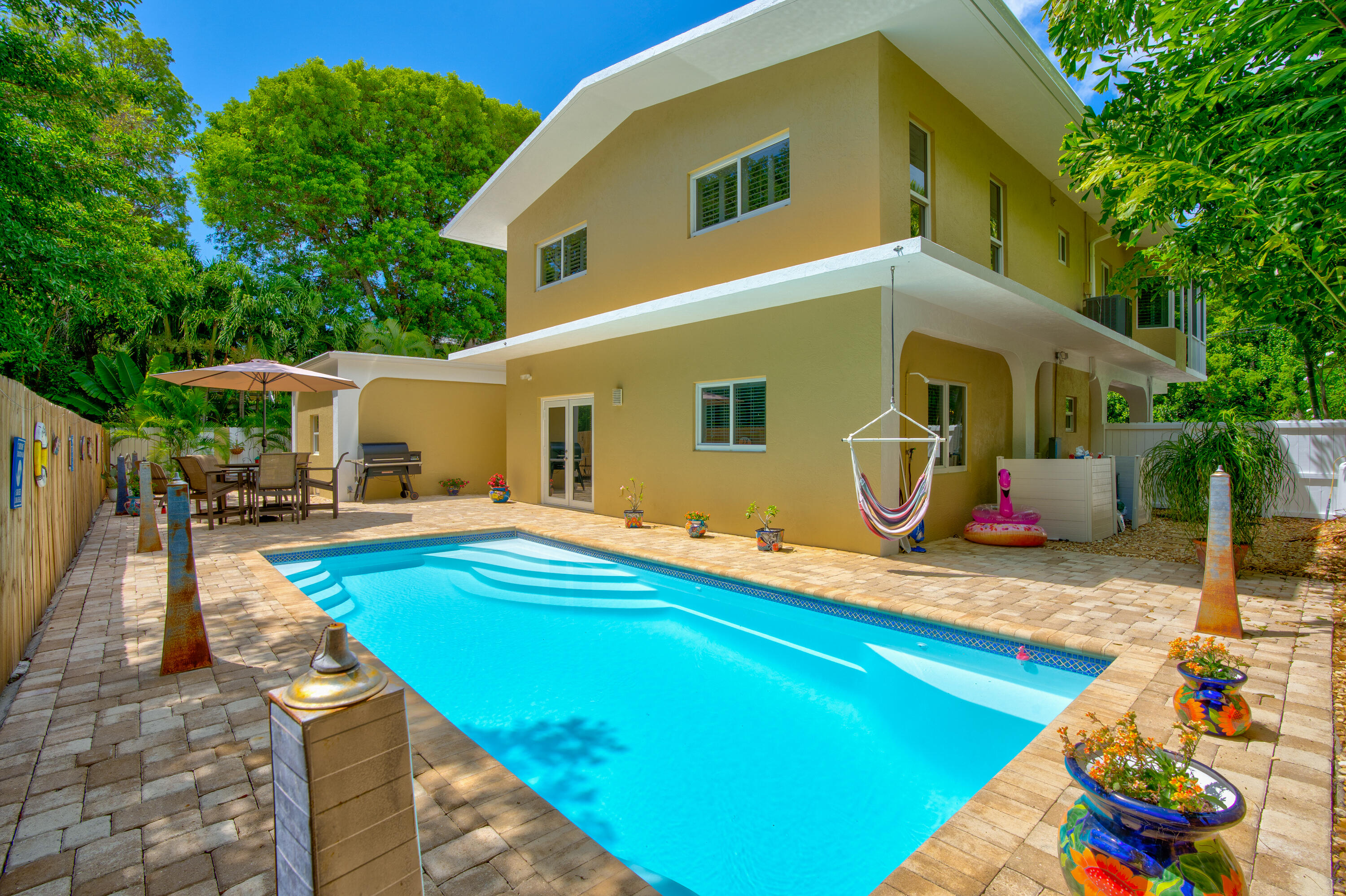 250 Key Honey Lane