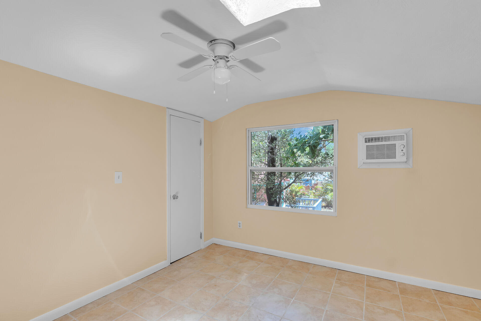 235 Antigua Road