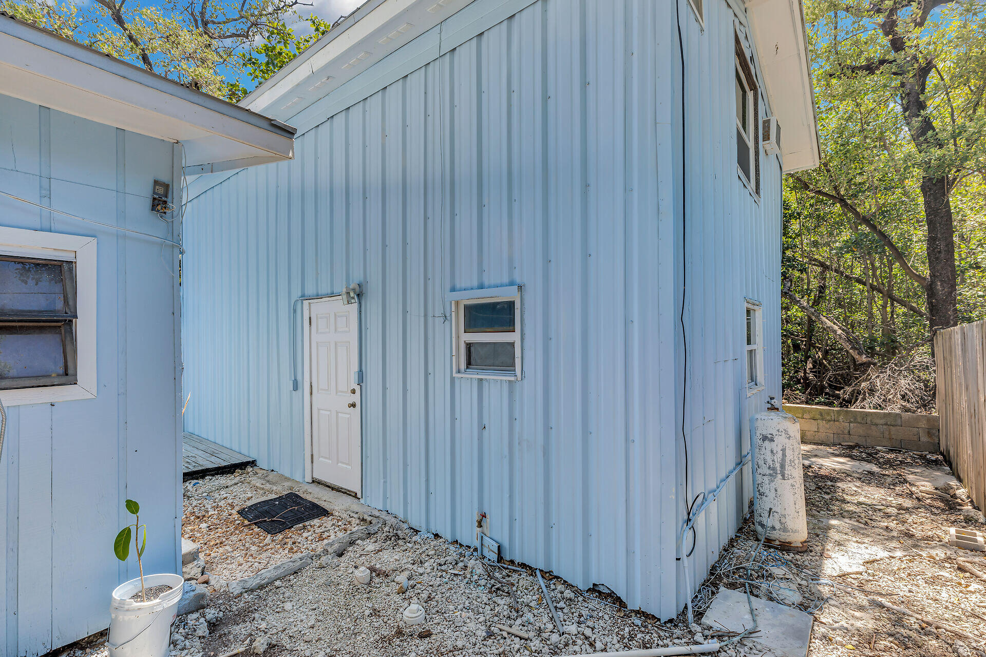 235 Antigua Road