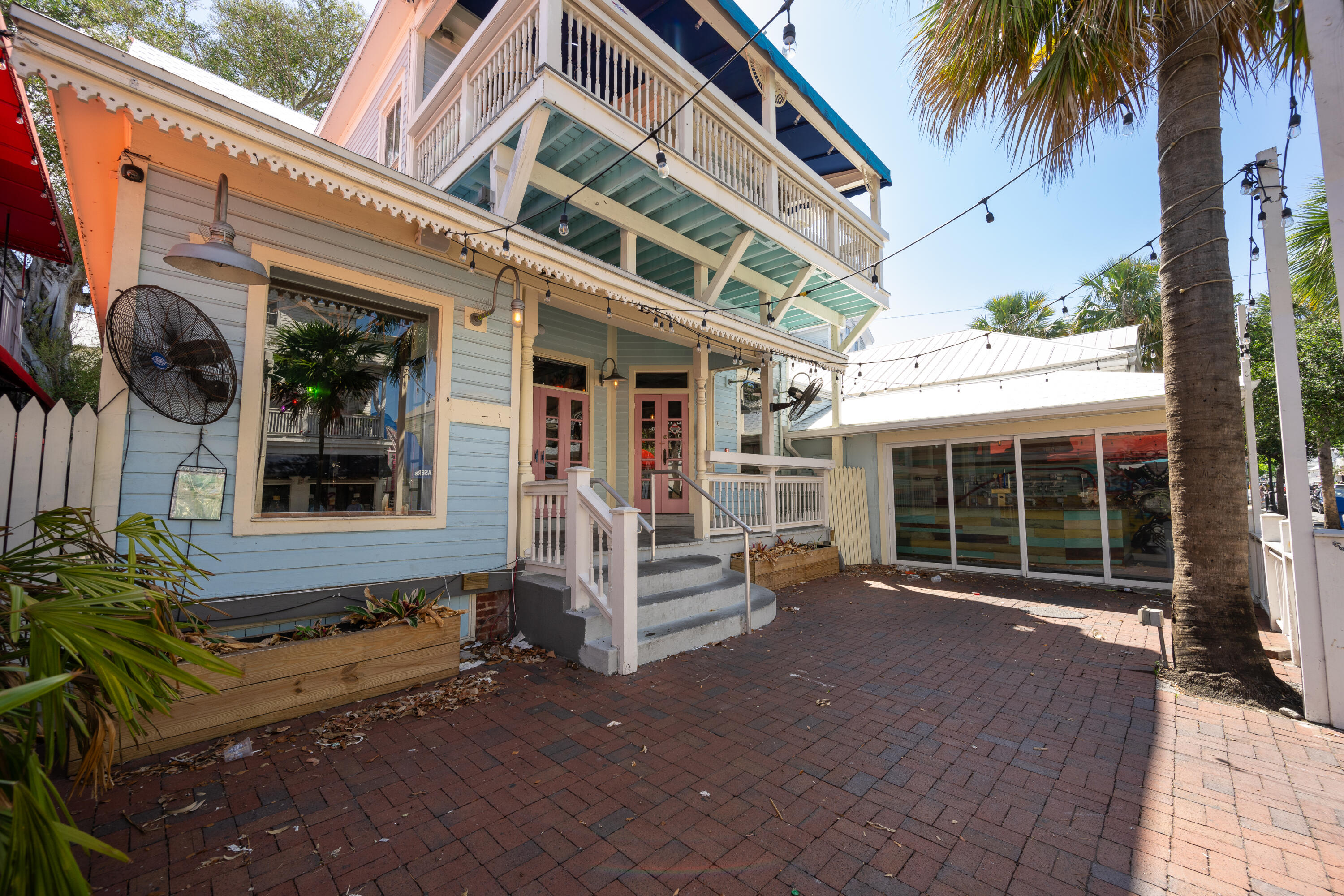 221 Duval Street