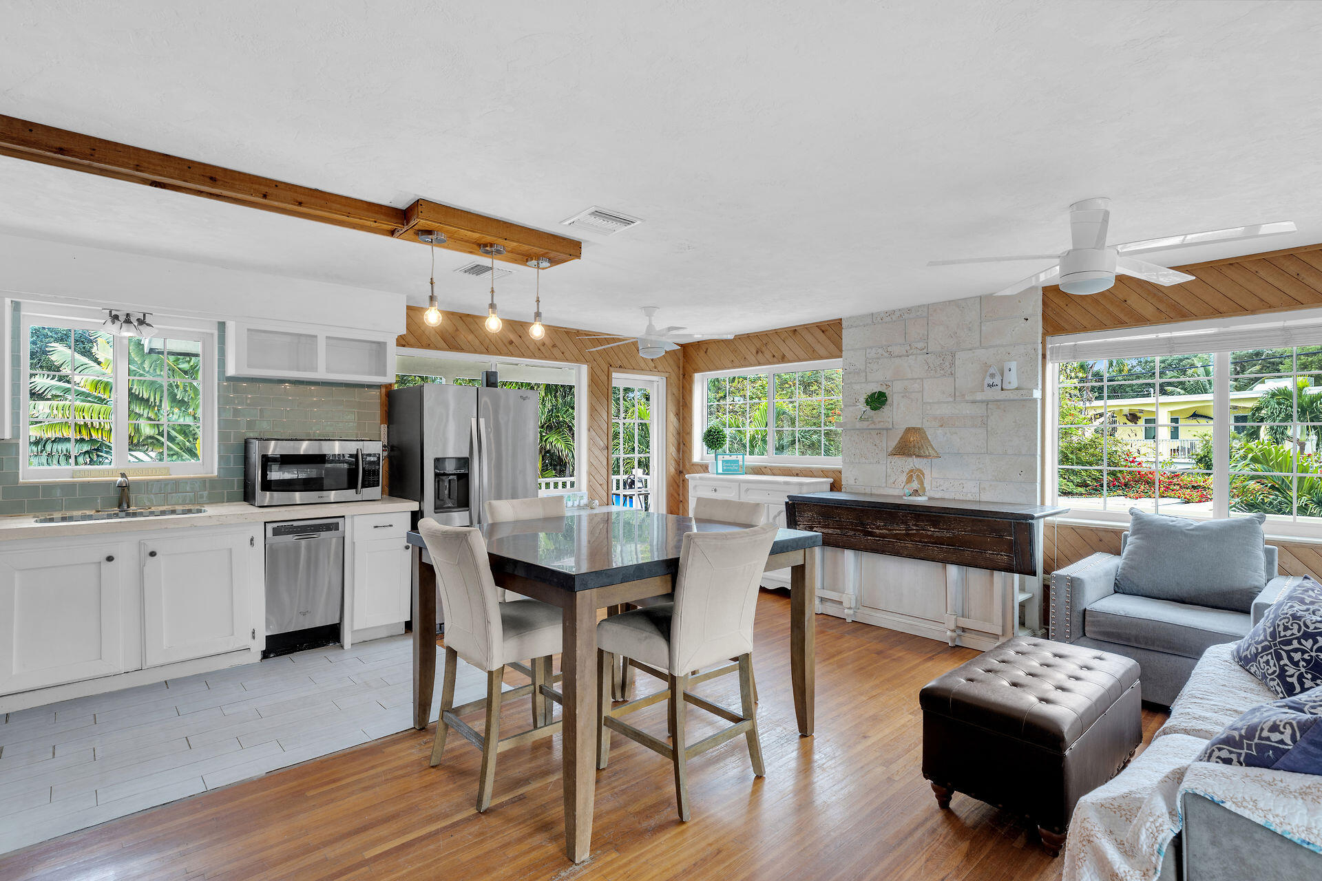 148 Pointview Road