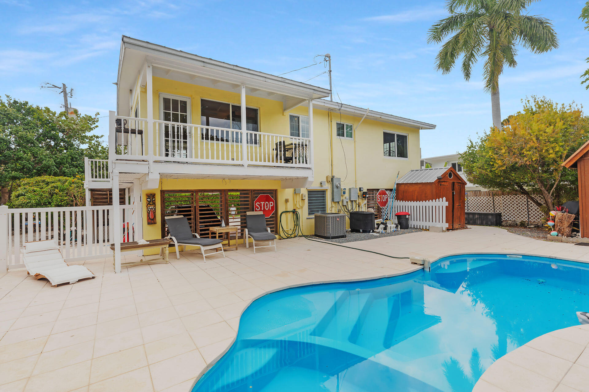 148 Pointview Road
