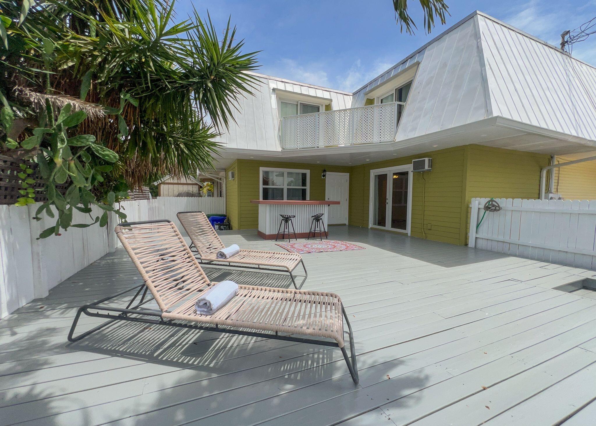 3218 Harriet Avenue