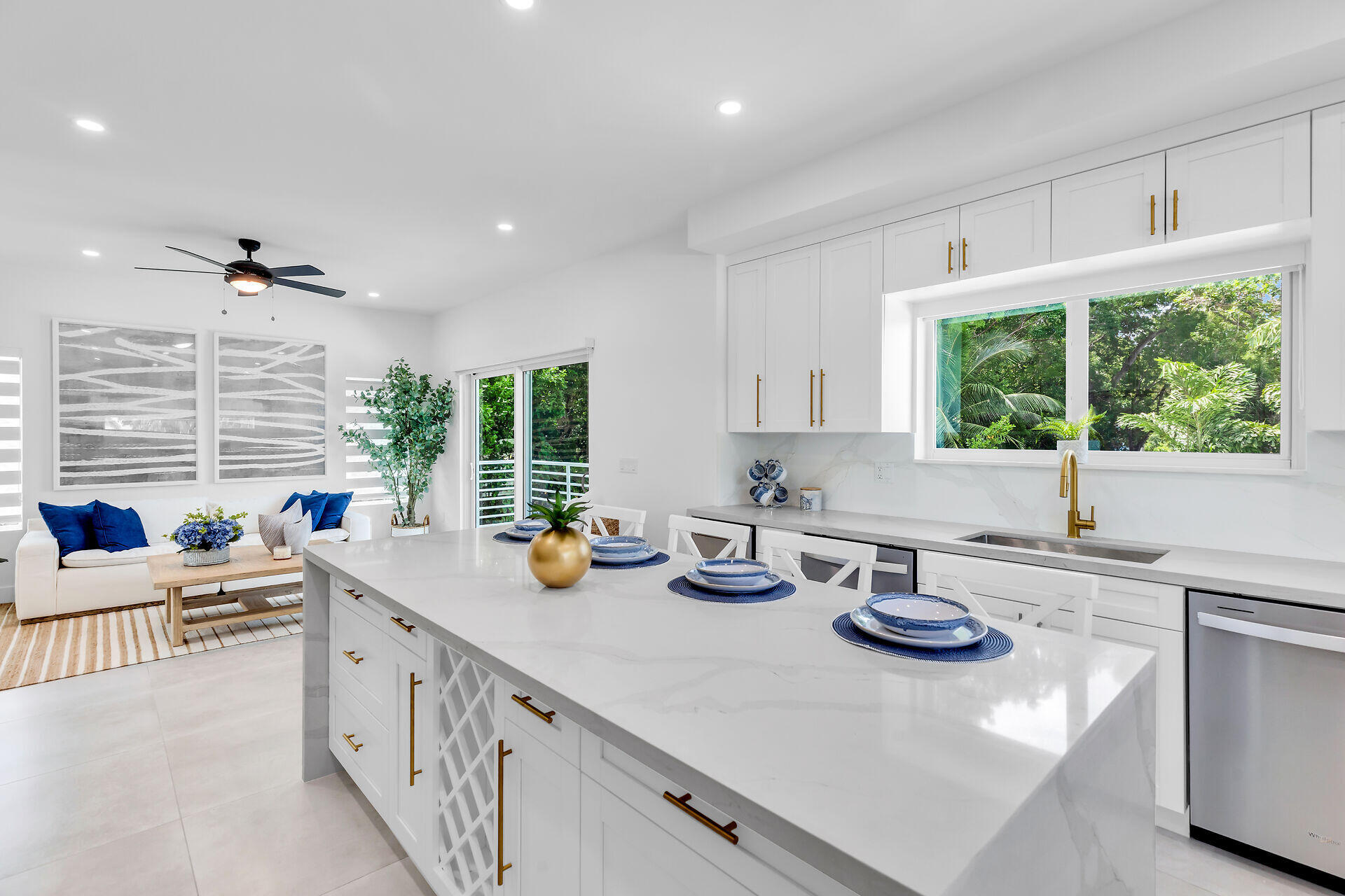 51 N Marlin Avenue