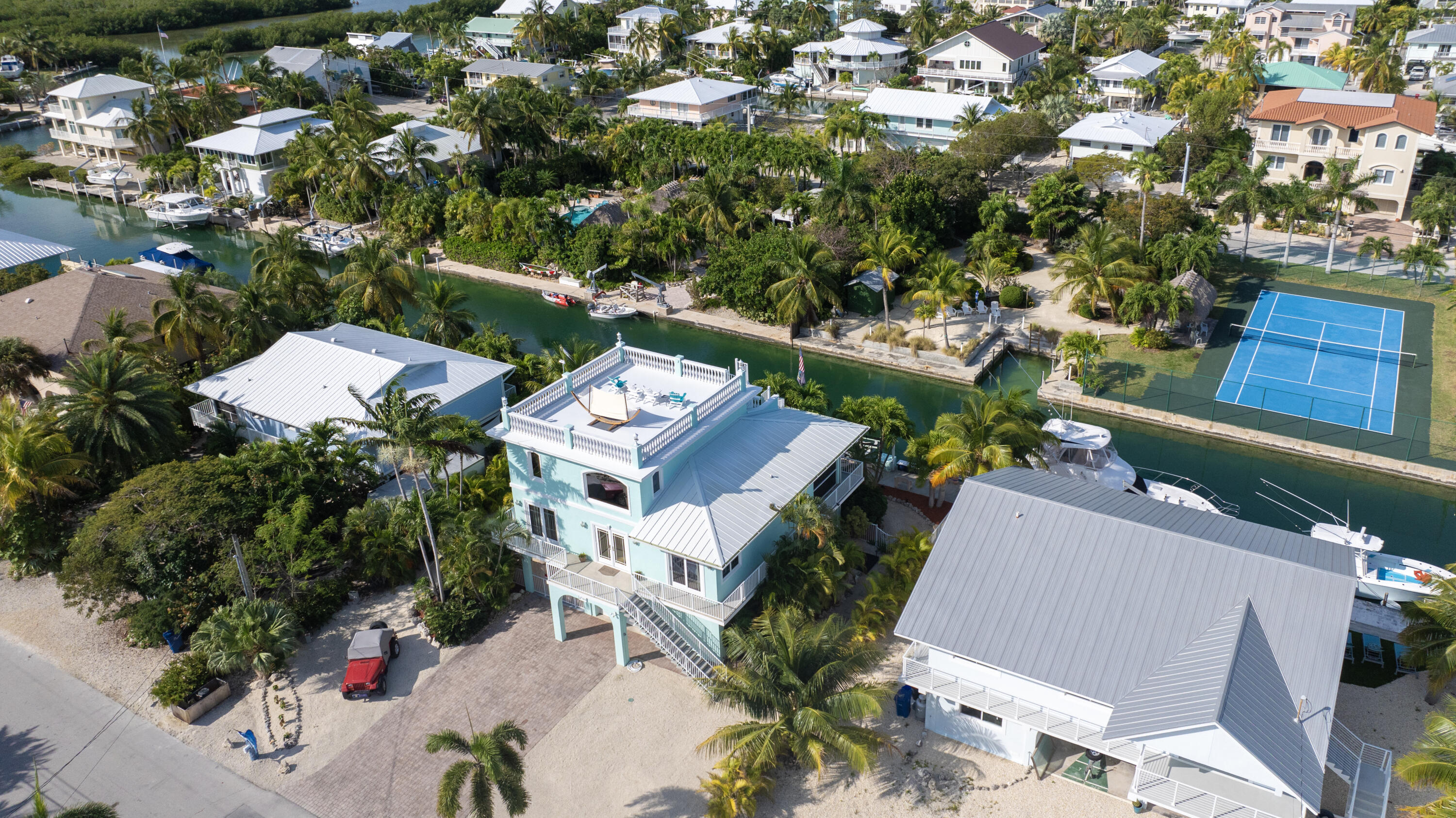 1040 Gulf Drive