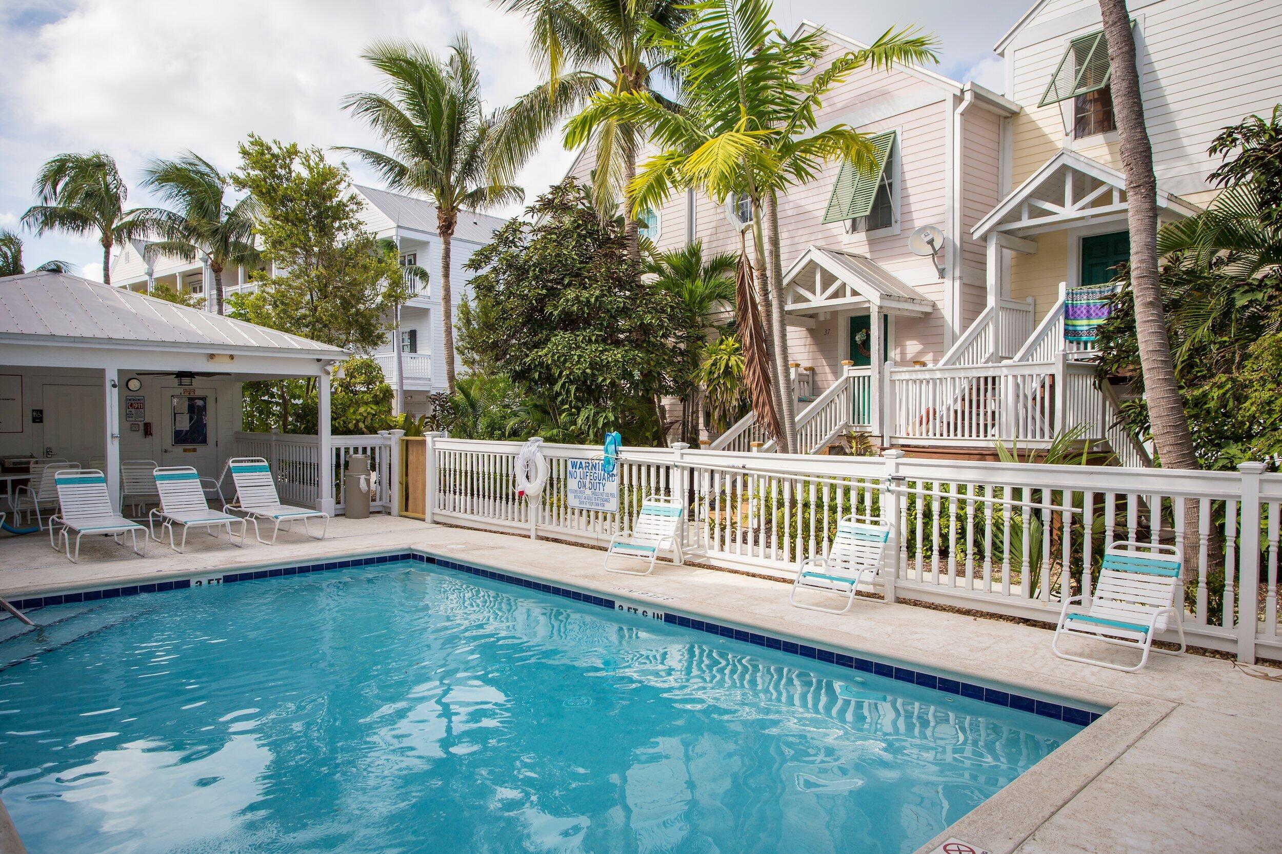3029 N Roosevelt Boulevard 45