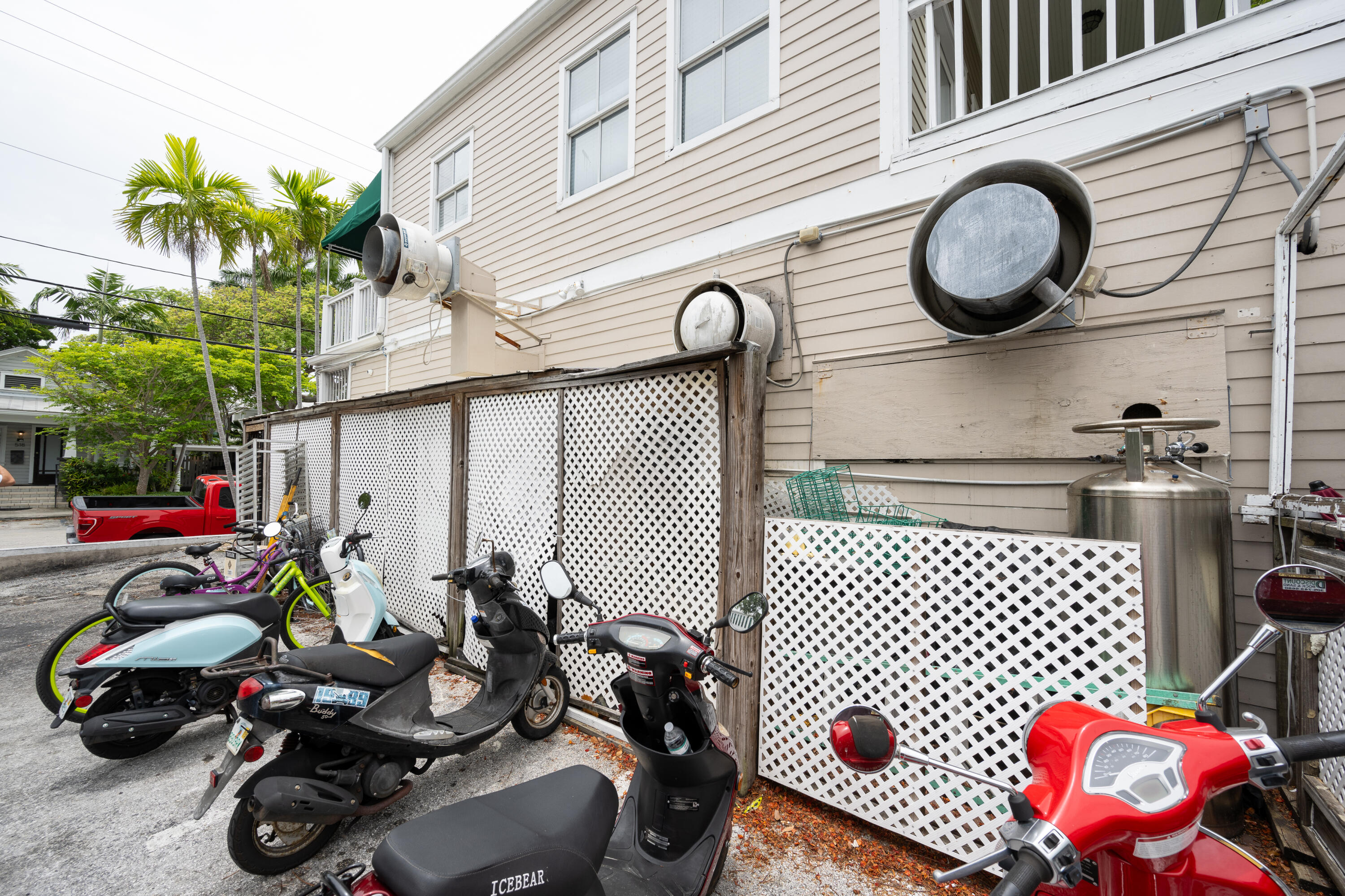 1075 Duval Street C1 & C2