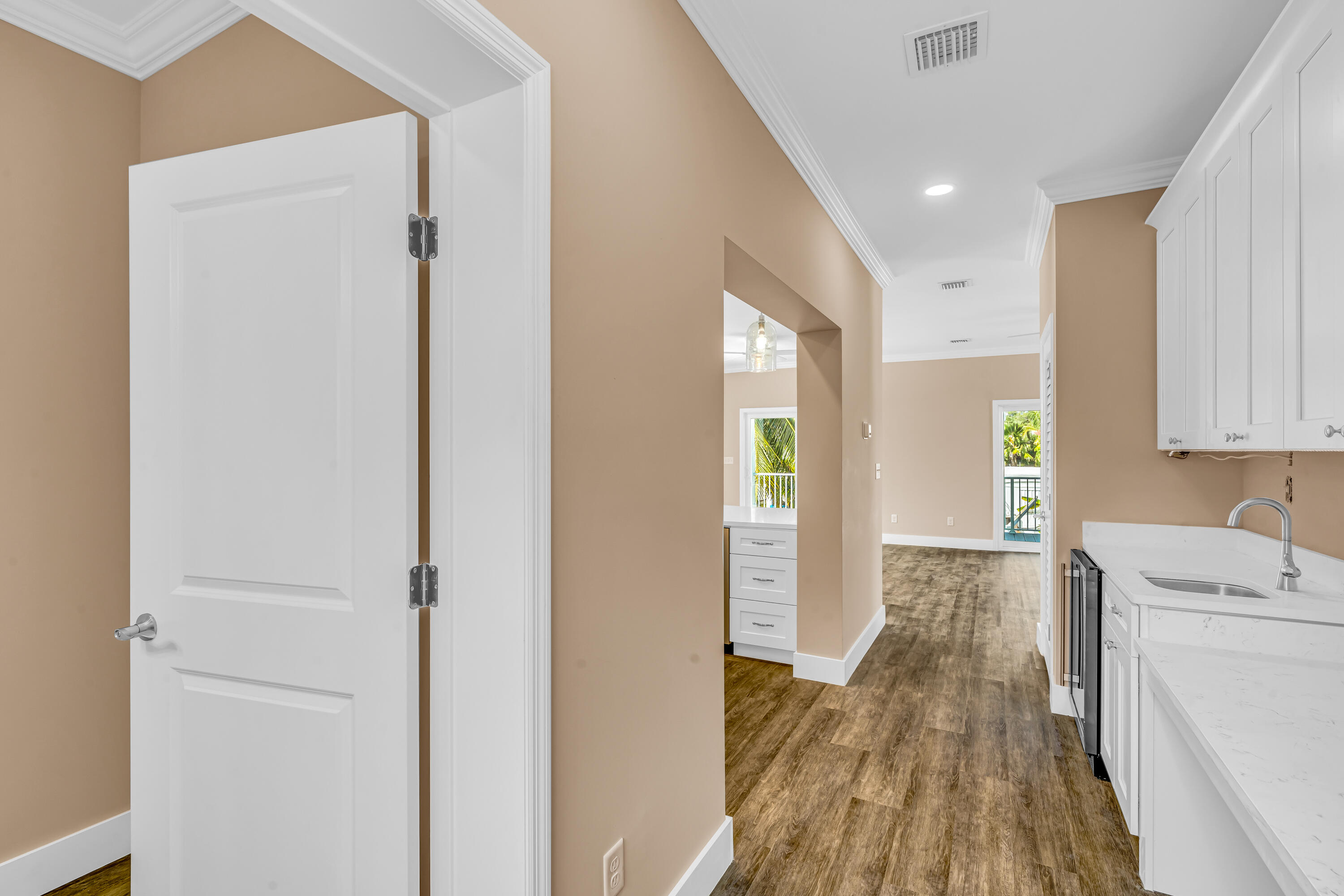 80 Coral Way