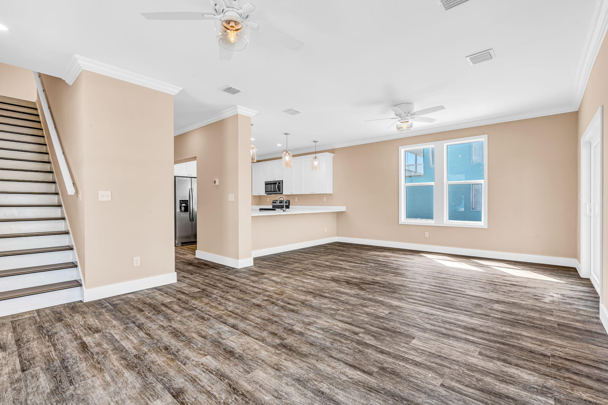 80 Coral Way