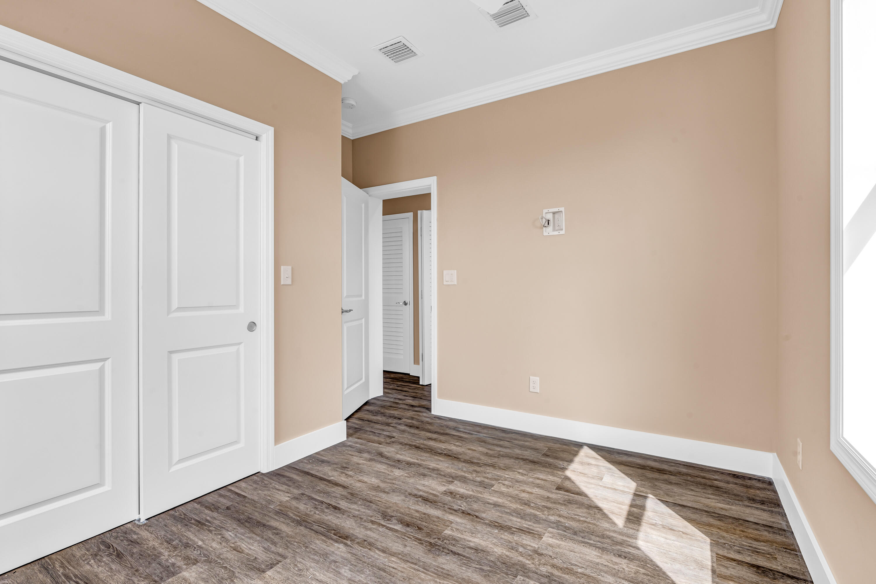 80 Coral Way