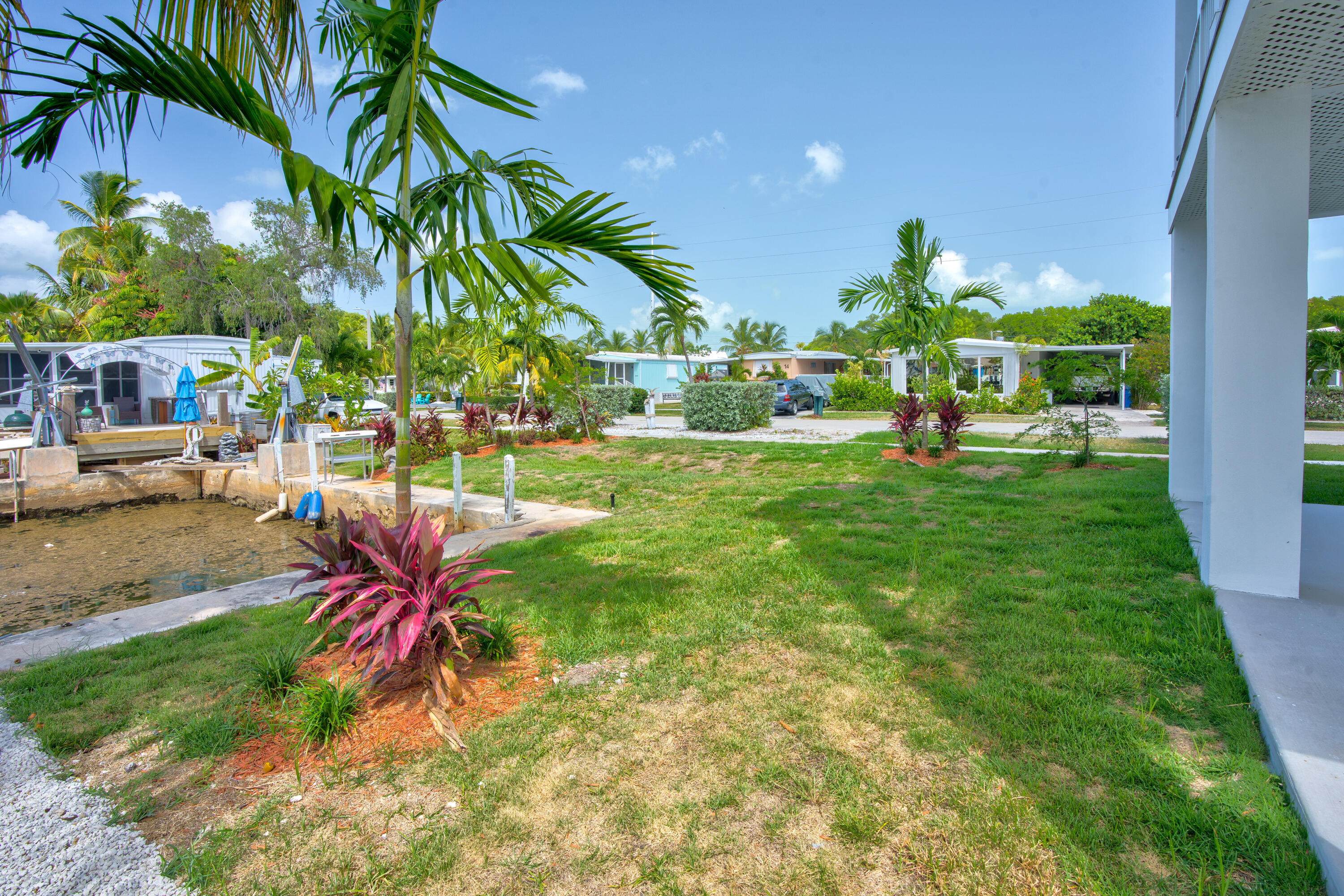 80 Coral Way