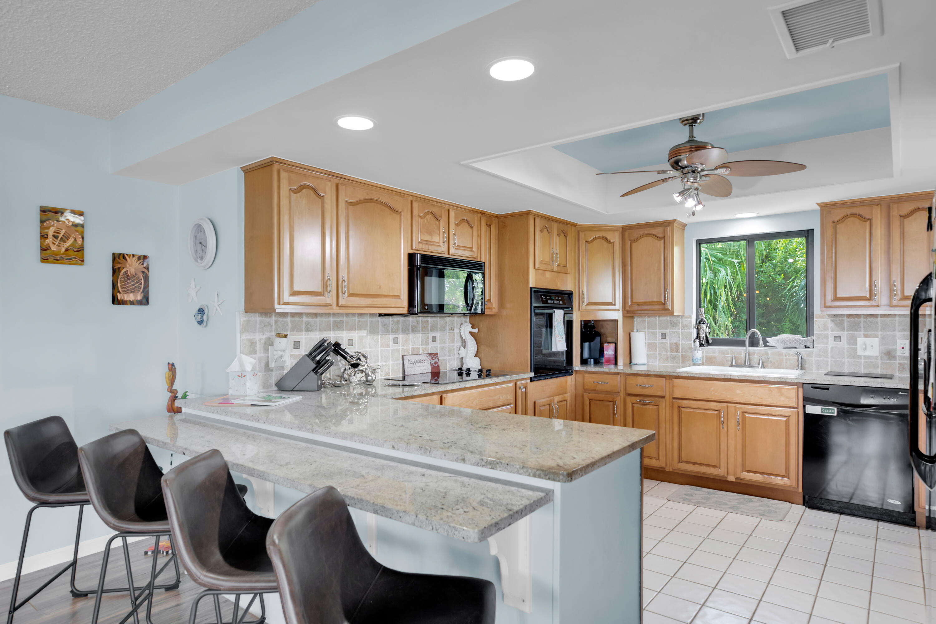 1026 W 75Th Street