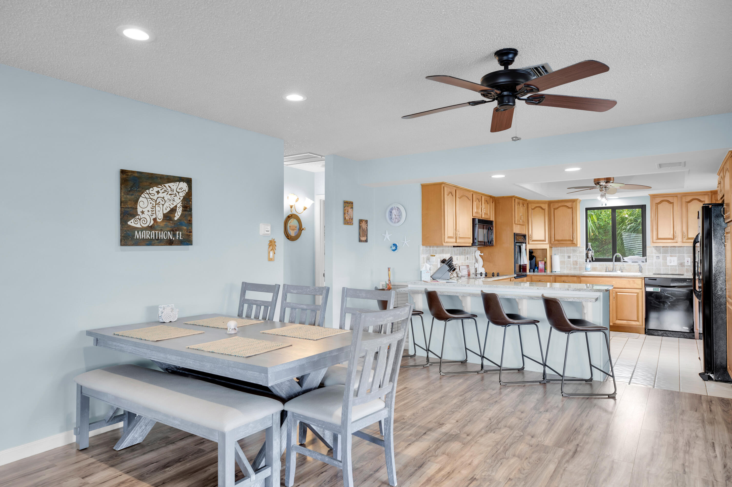 1026 W 75Th Street