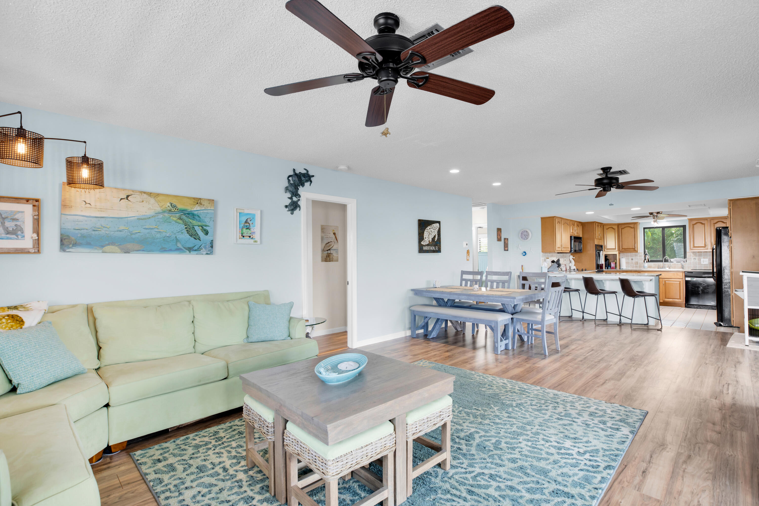 1026 W 75Th Street