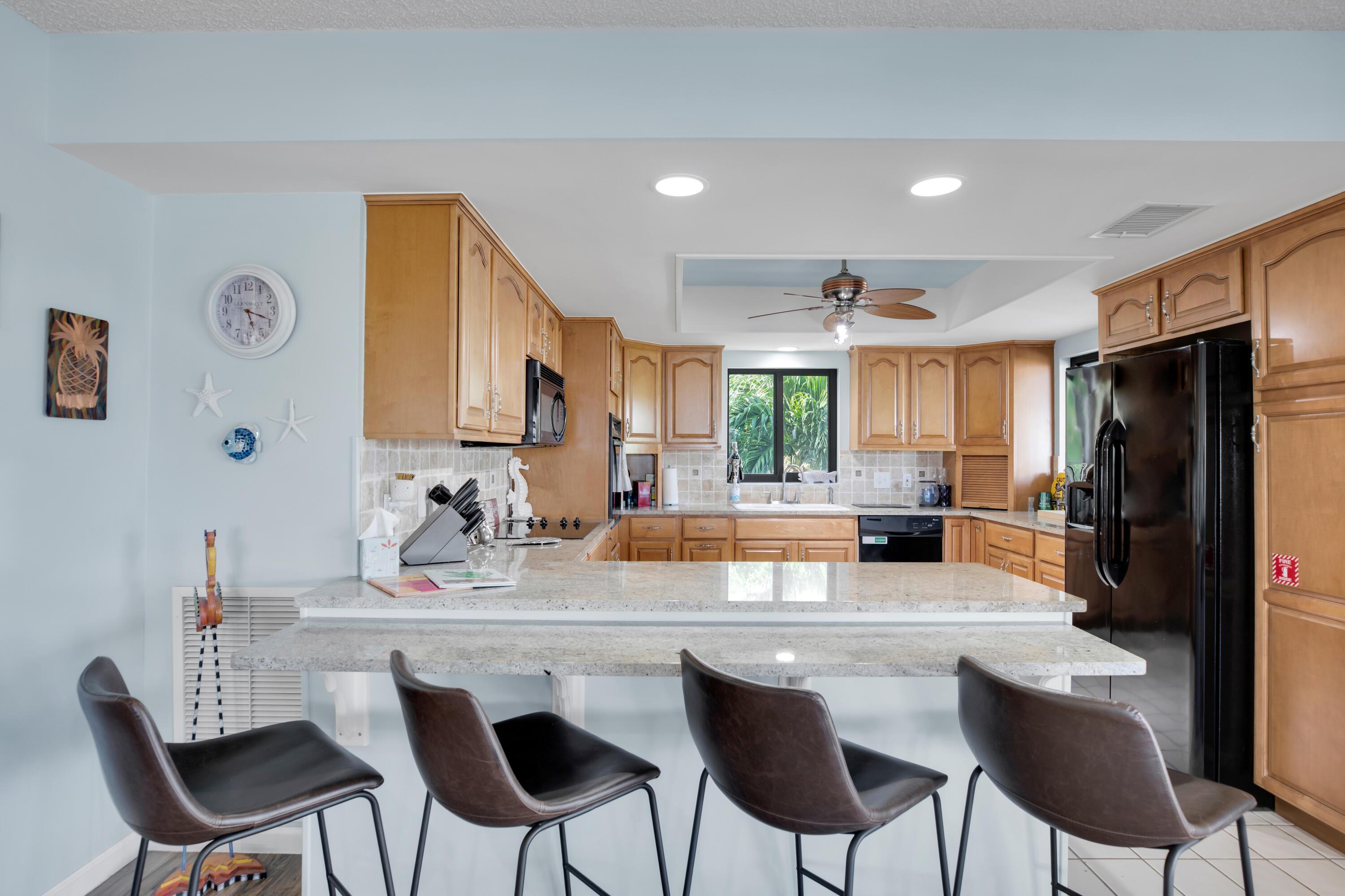 1026 W 75Th Street