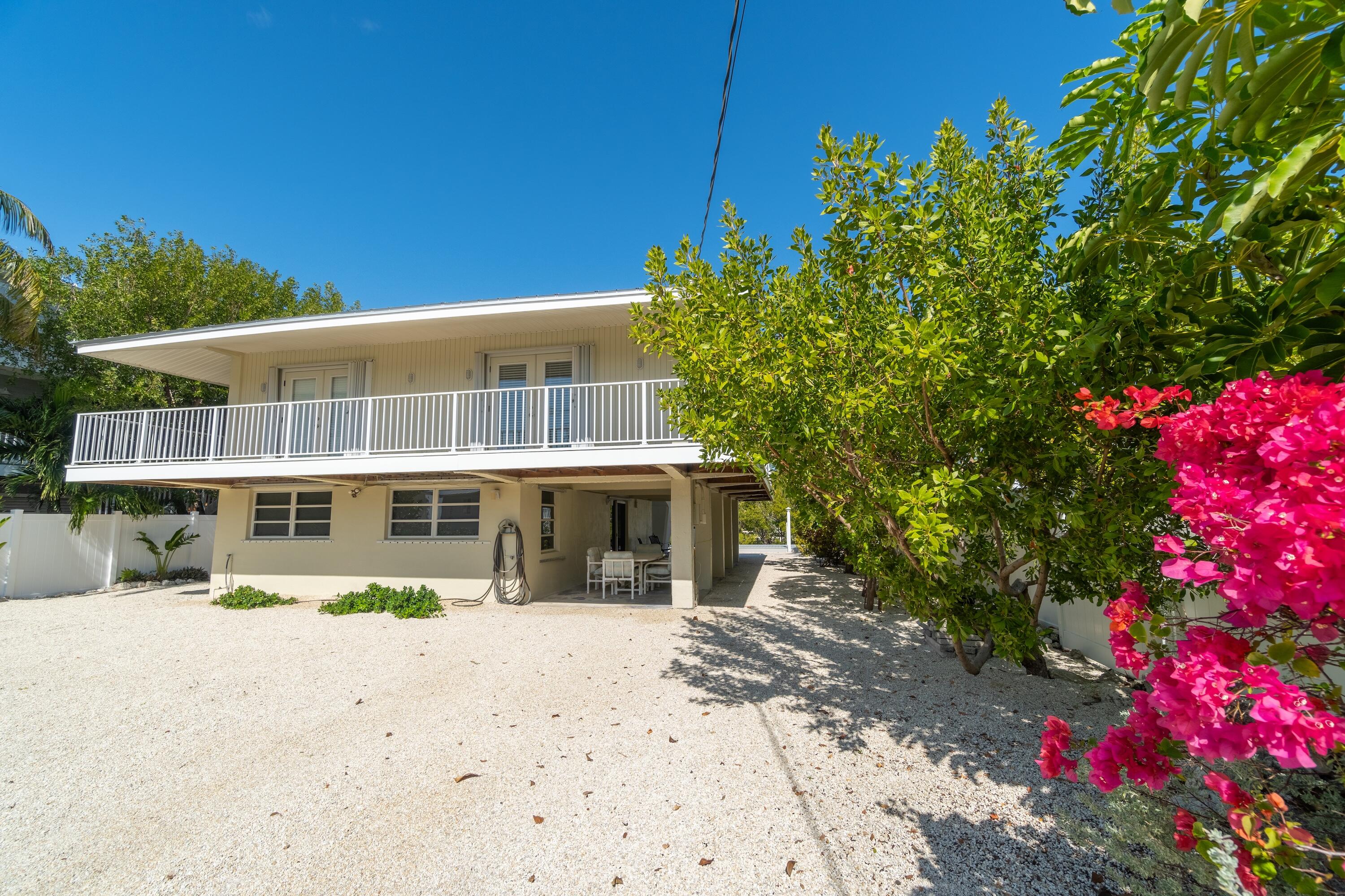 27417 Cayman Lane