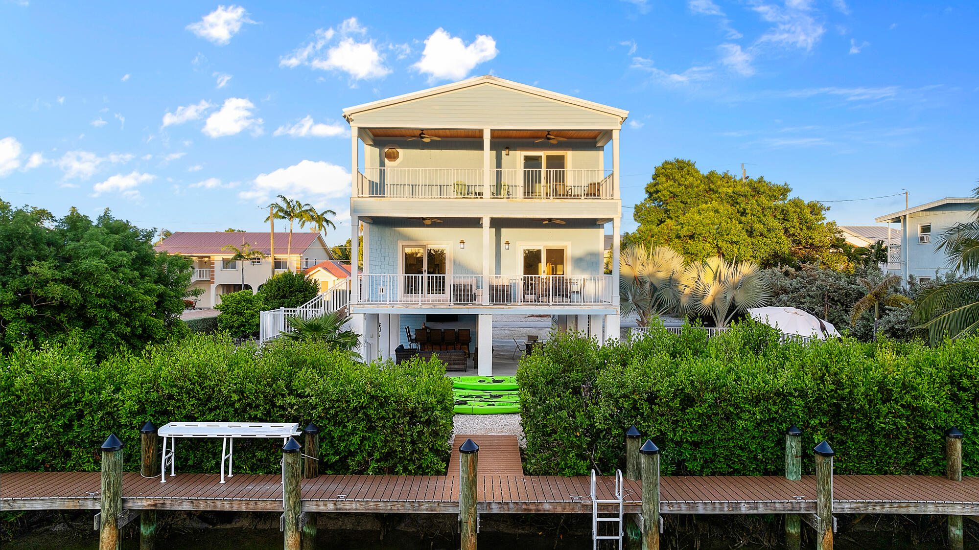 211 S Anglers Drive
