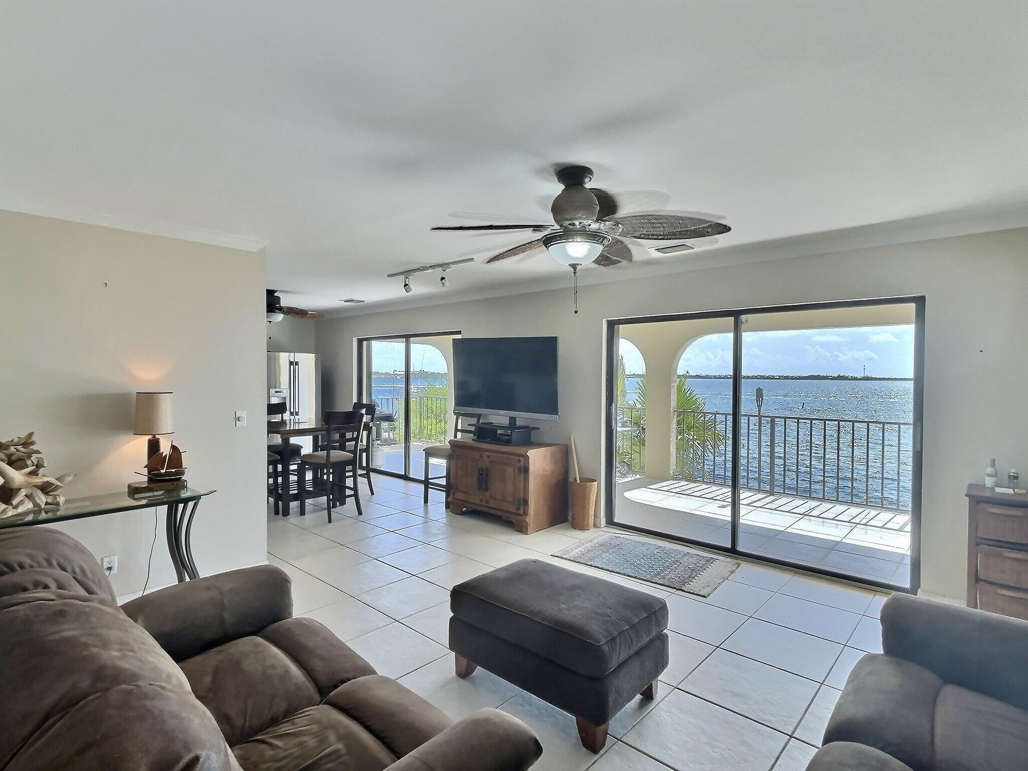 267 La Fitte Road