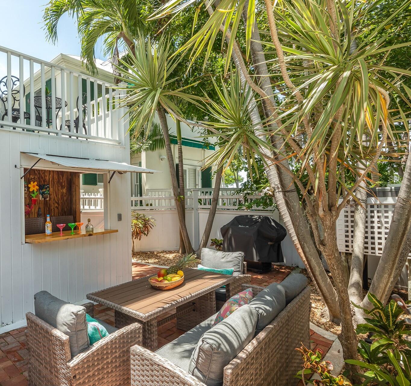 411 Emma Street B