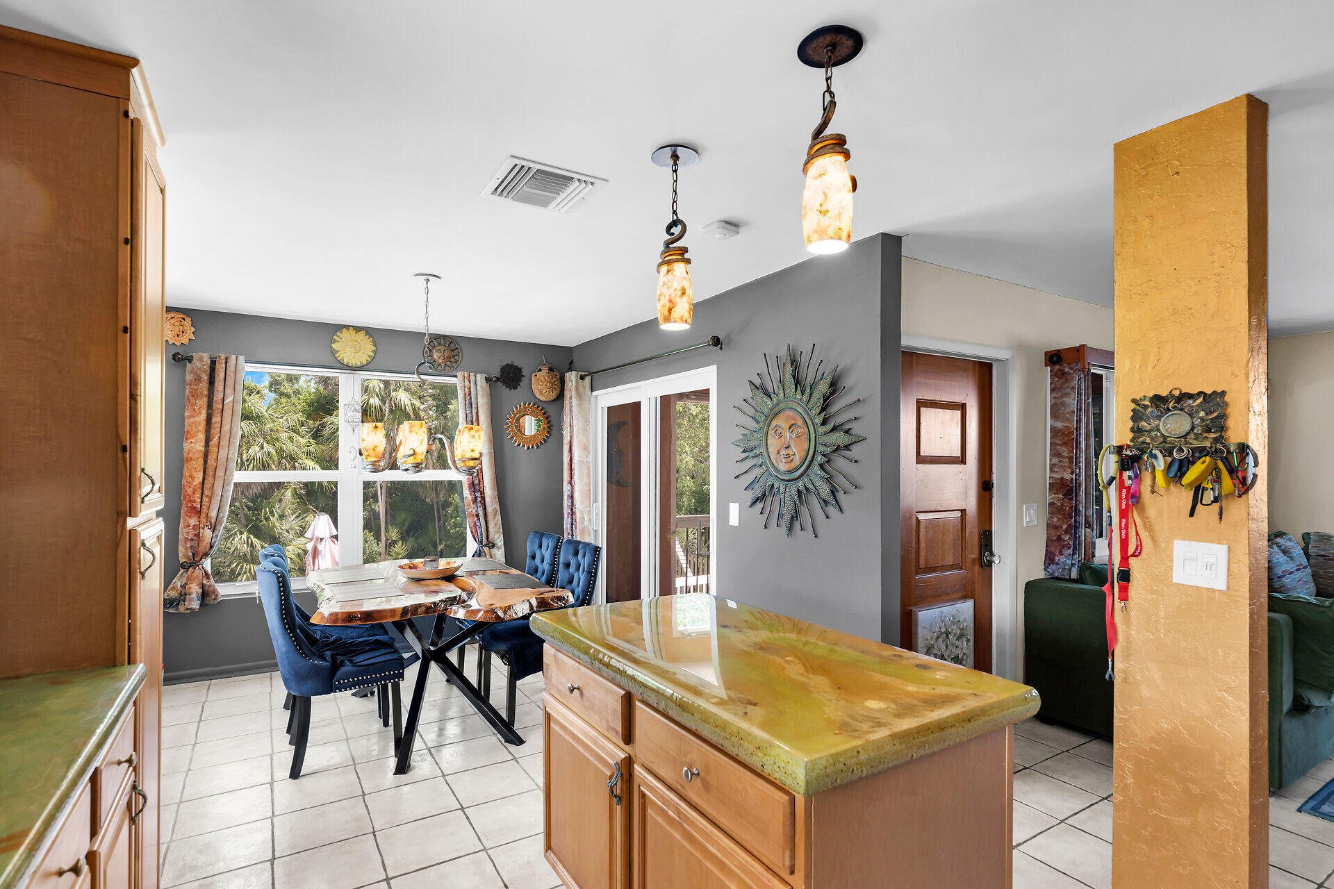 71 Dorsett Drive